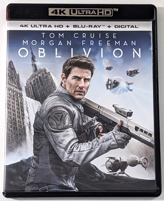 Oblivion (4K Ultra HD + Blu-ray, Tom Cruise) No Digital