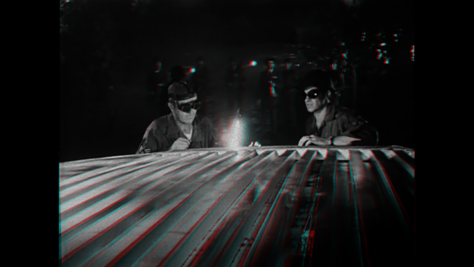 3D Blu-ray – Invasion of the Saucer Men 3D, Digital 3D + Anaglyph 3D