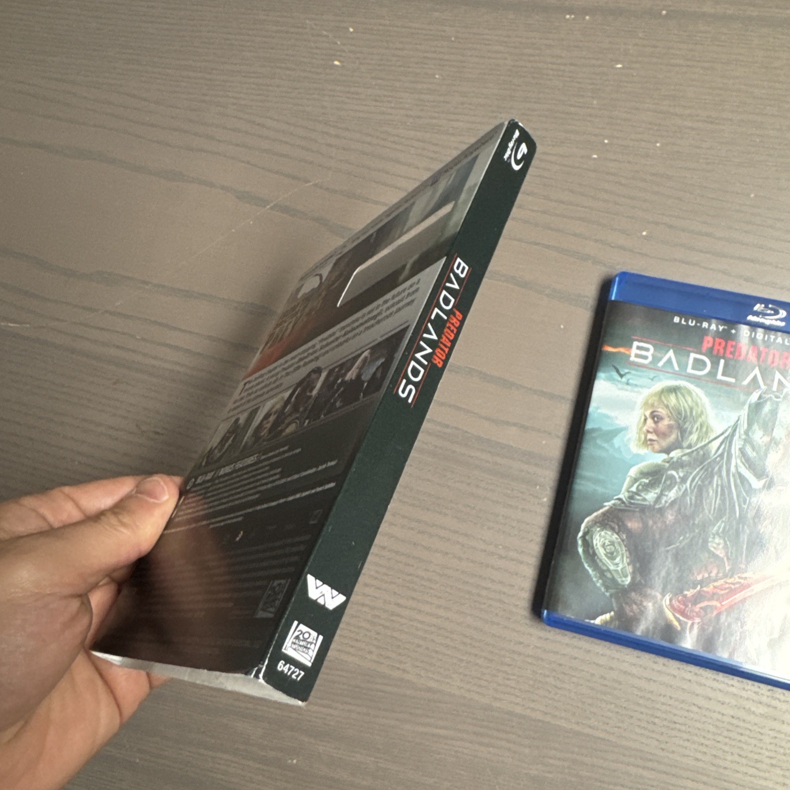 Predator: Badlands (Blu-ray No Digital) Slip Cover – Tested