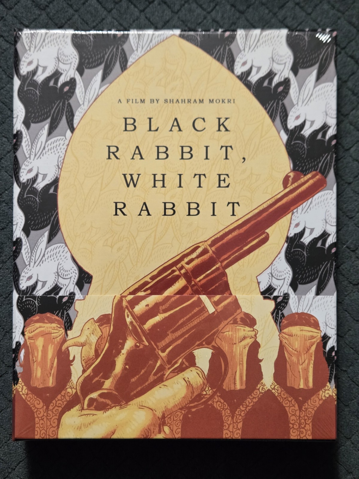 BLACK RABBIT, WHITE RABBIT Deluxe Limited Edition Bluray DEAF CROCODILE **NEW**
