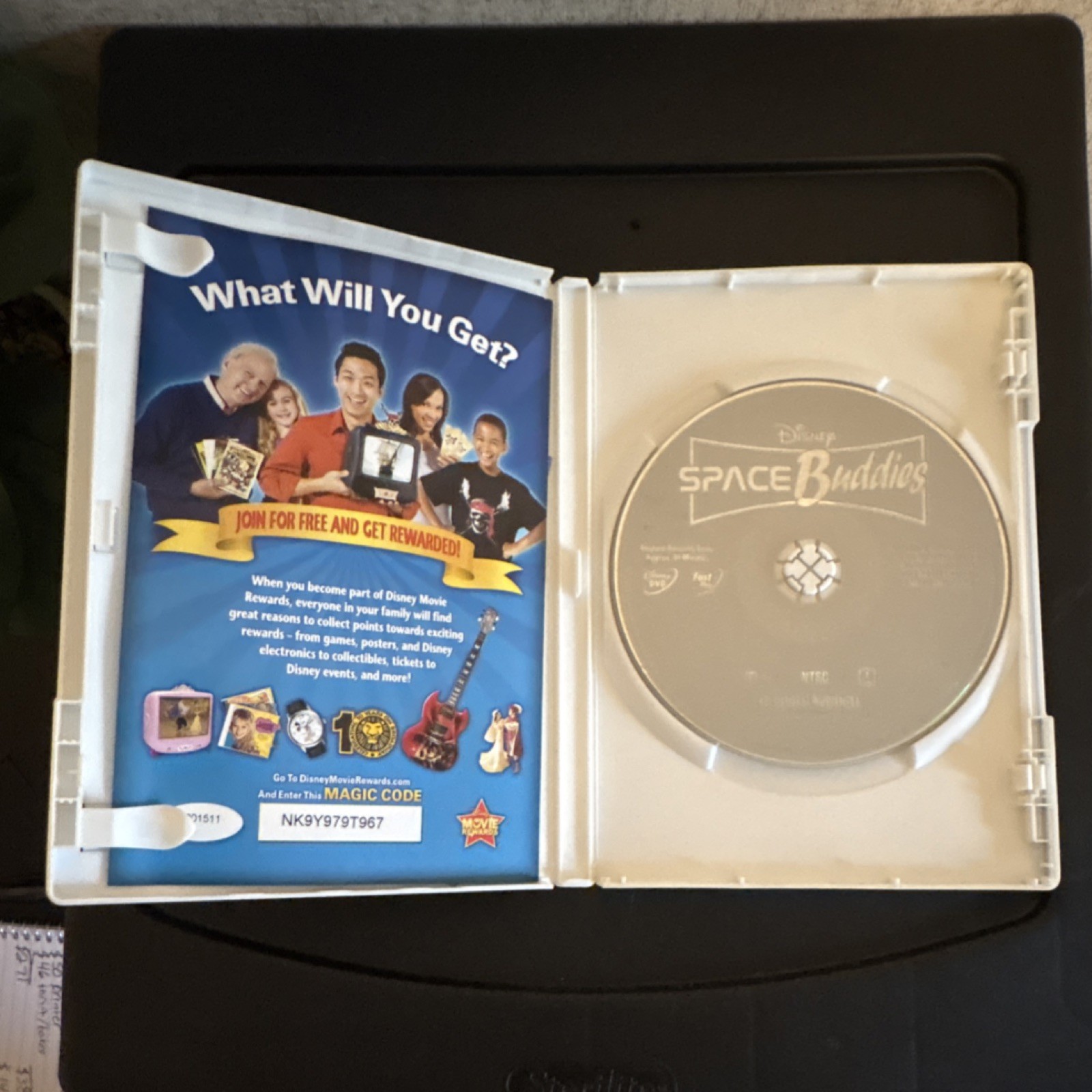 Walt Disney Studios Space Buddies DVD Bonus Features NTSC 84 Min Movie