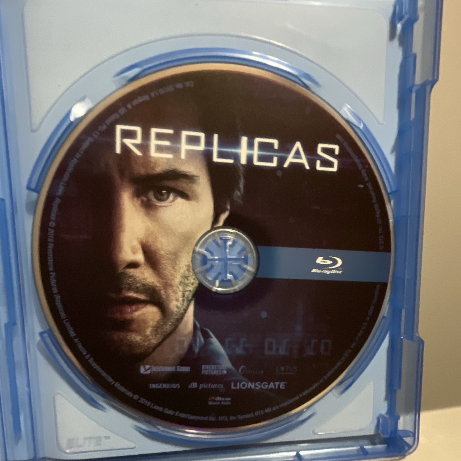 Lionsgate Replicas Blu-ray/DVD w/Digital Copy PG-13 Sci-Fi Keanu Reeves 2019