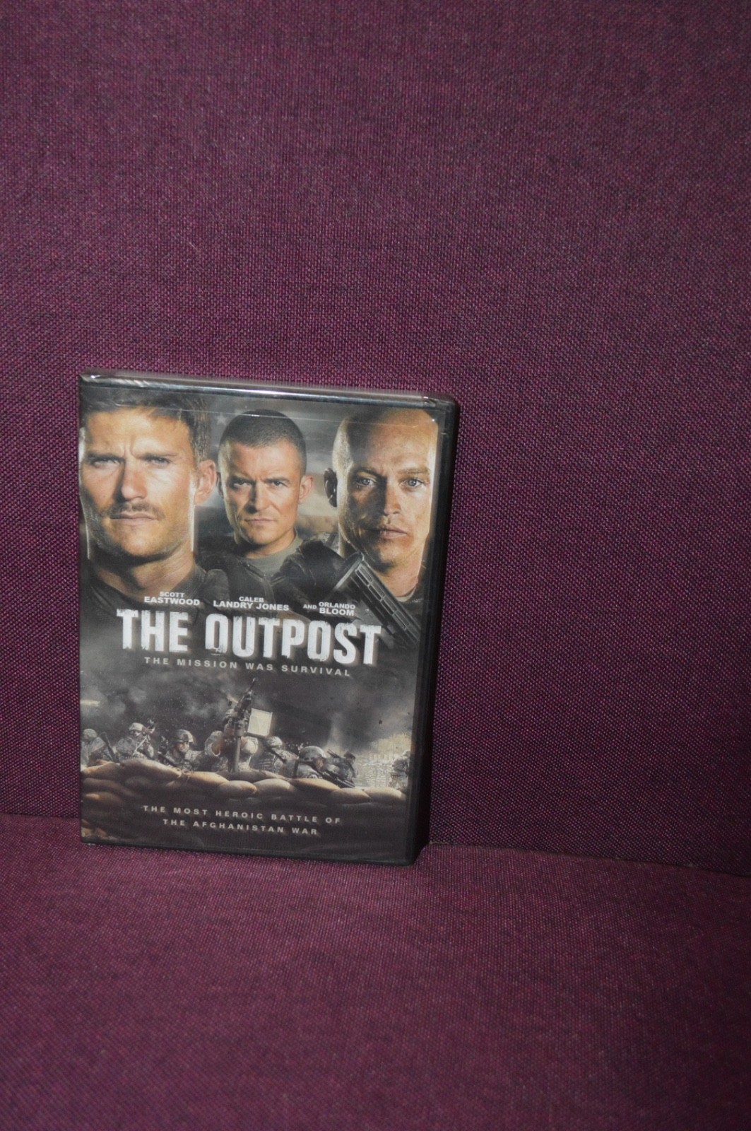 The Outpost 2020 DVD Jake Tapper Caleb Landry Jones Orlando Bloom Brand New
