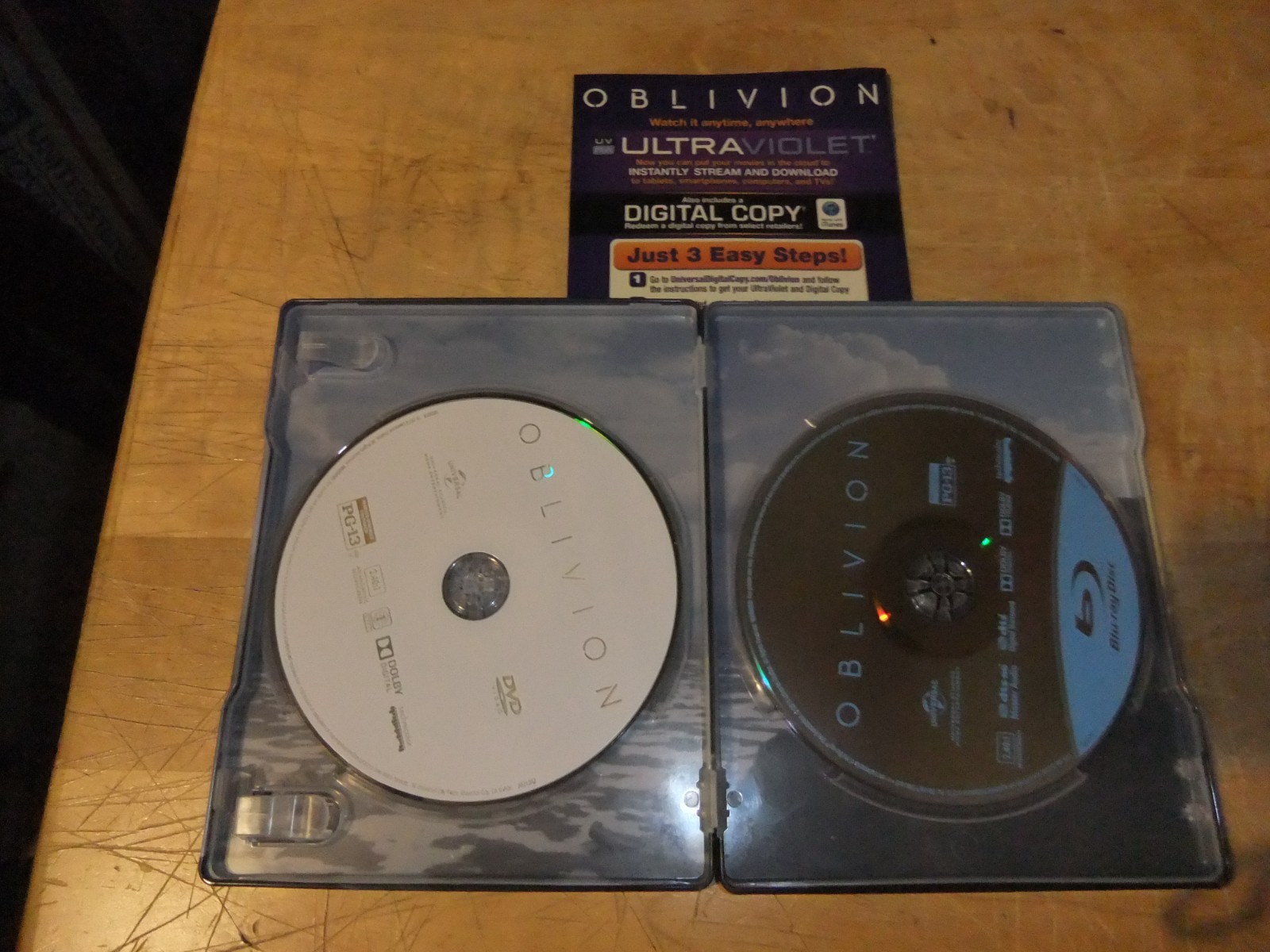 2013 Oblivion Steelbook Blu-ray DVD MOVIE Tom Cruise Sci Fi APOCALYPSE MINT COND