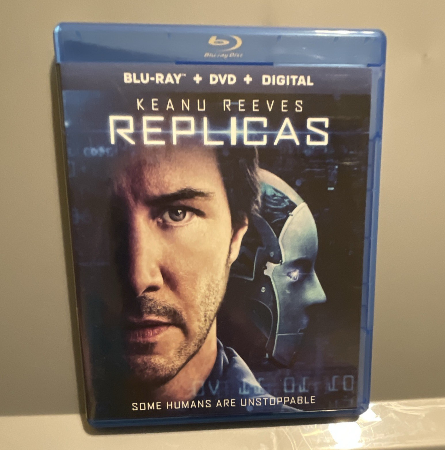 Lionsgate Replicas Blu-ray/DVD w/Digital Copy PG-13 Sci-Fi Keanu Reeves 2019