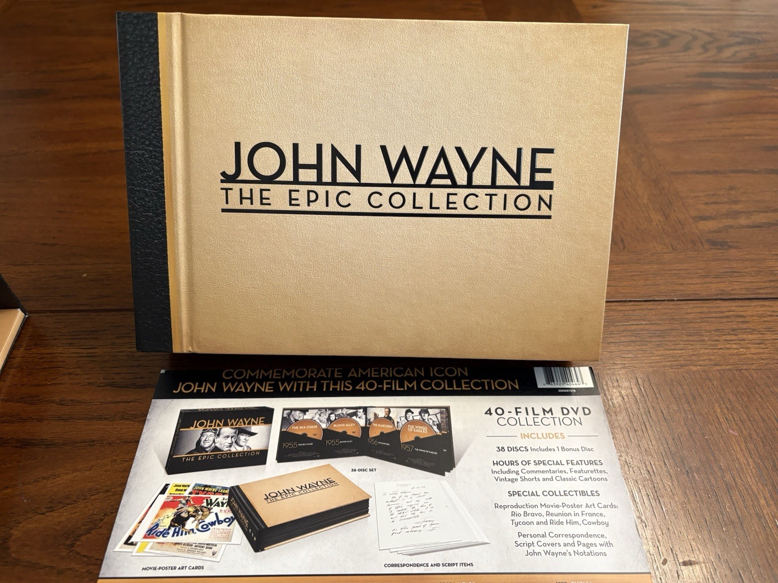 John Wayne The Epic Collection 2014 DVD Set 40 Films DUKE OOP Art Cards Script