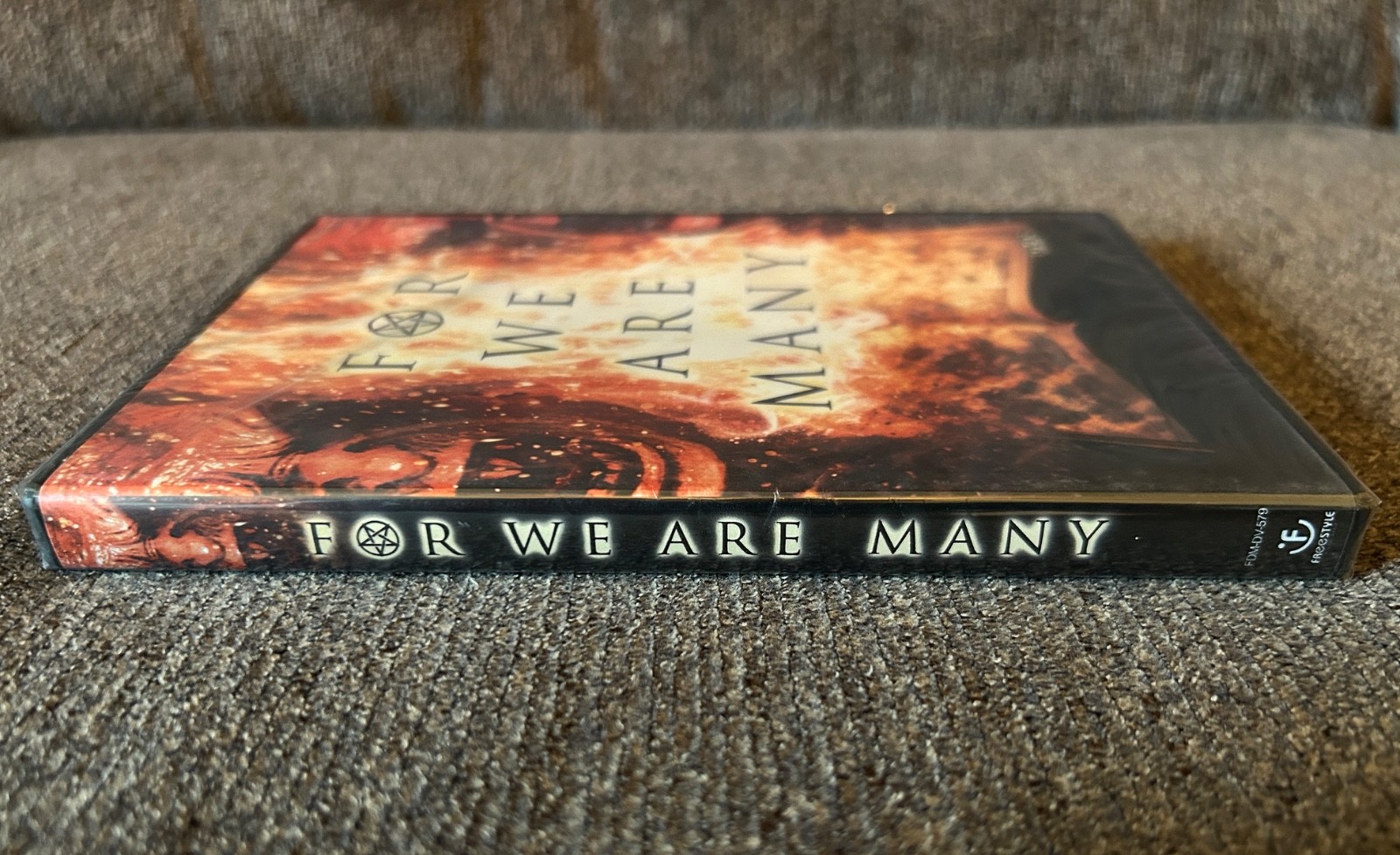 For We Are Many DVD, Eileen Dietz (The Exorcist) Nicholas Vince (Hellraiser) NEW