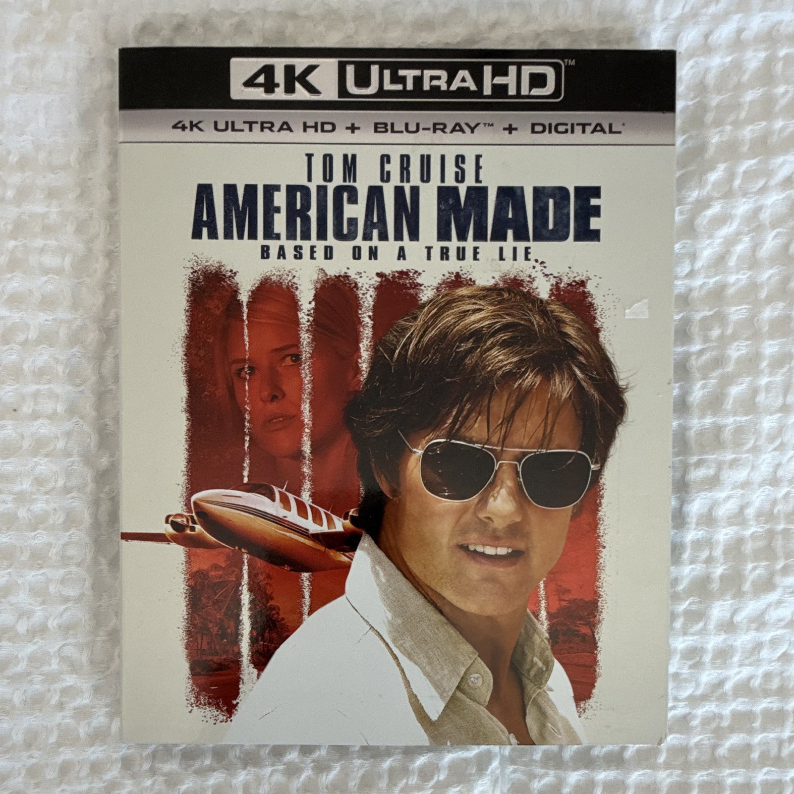 American Made (2017) 4K Ultra HD HDR + Blu-ray + Digital Universal Tom Cruise R