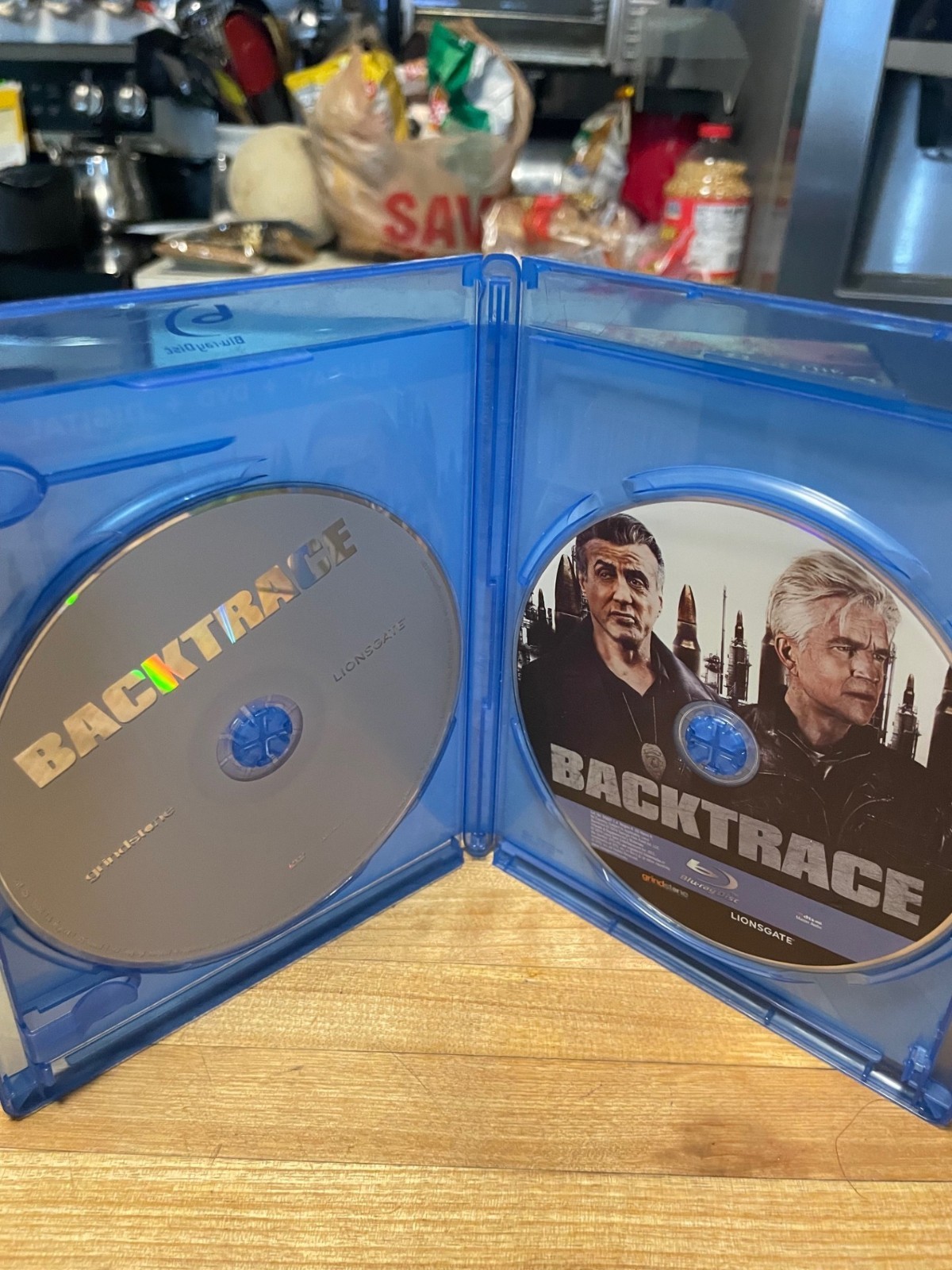 Backtrace (Blu-ray plus DVD, 2018) Sylvester Stallone