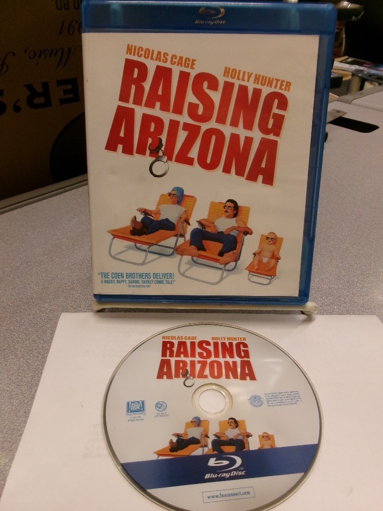 Raising Arizona [Blu-ray], Nicolas Cage,Holly Hunter,Trey Wilson,