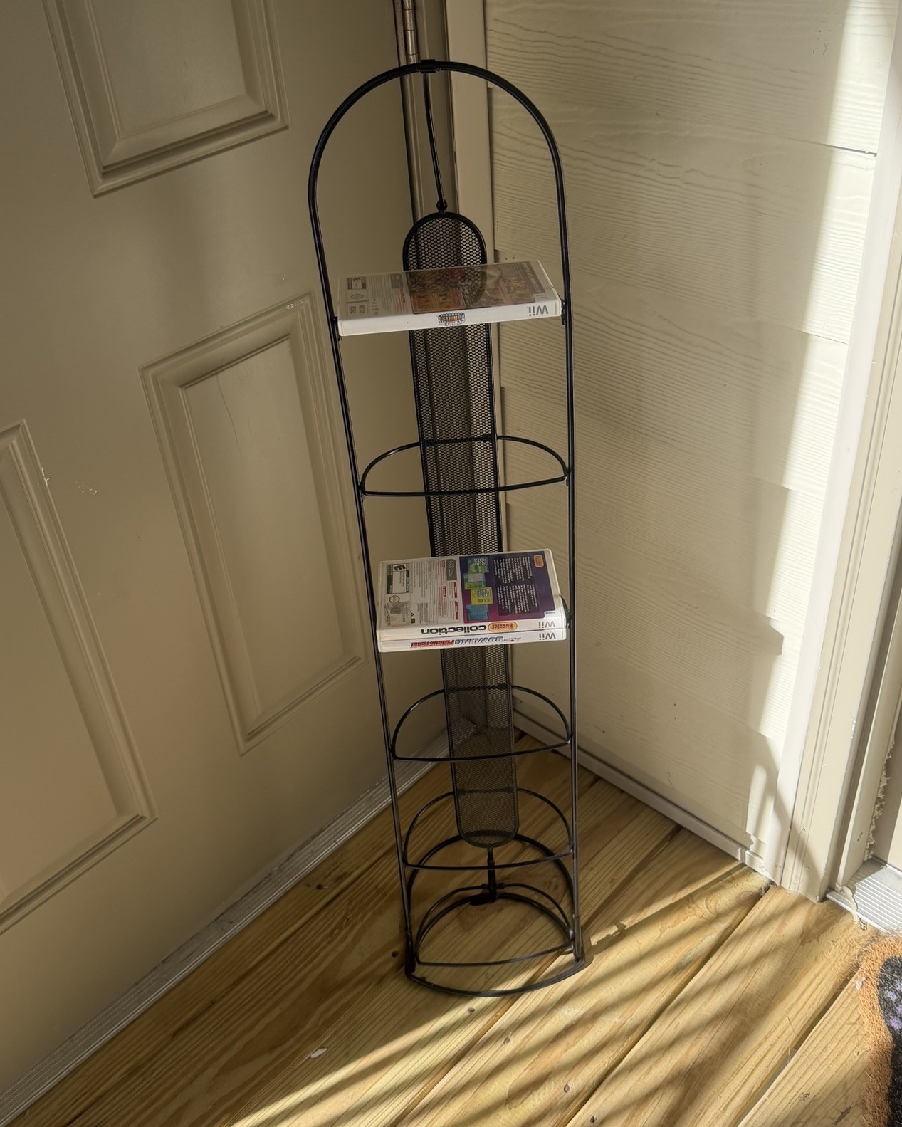 DVD/Blu-Ray/Video Game Unbranded 42.5inches Tall ( Approximately)