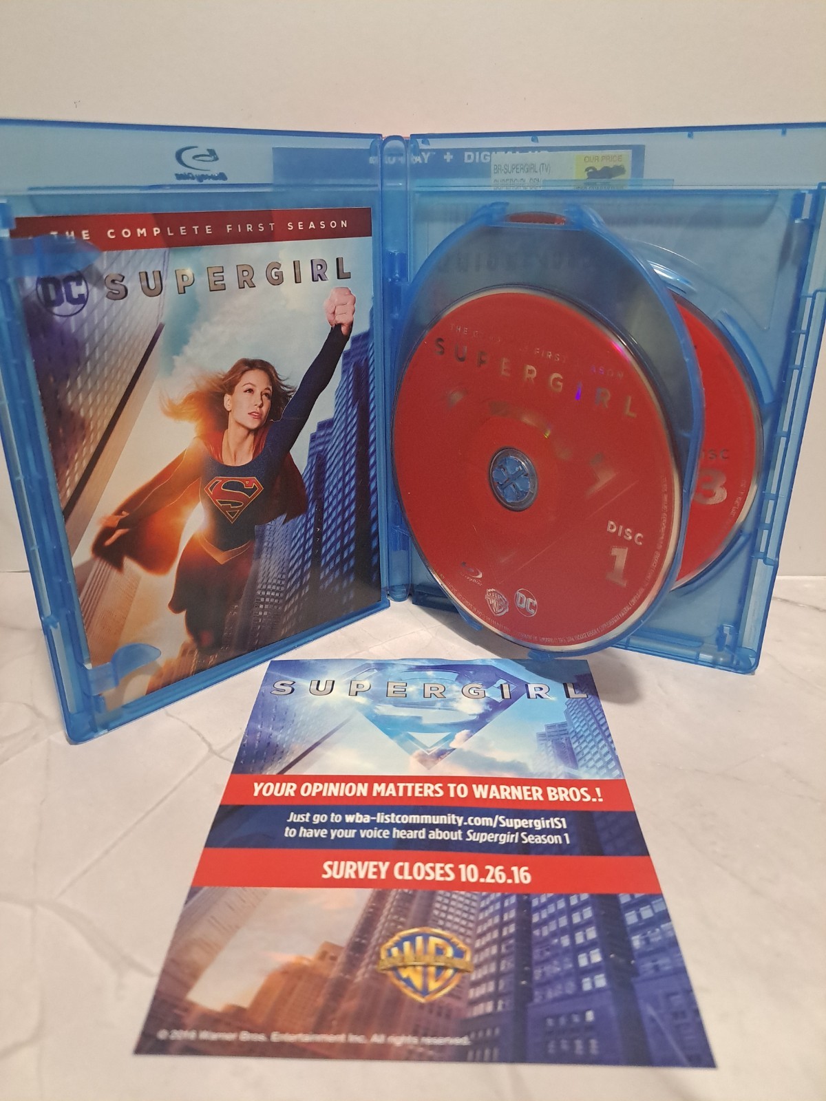 Supergirl The Complete First Season + The Complet Second Season Blu-ray Lot Of 2