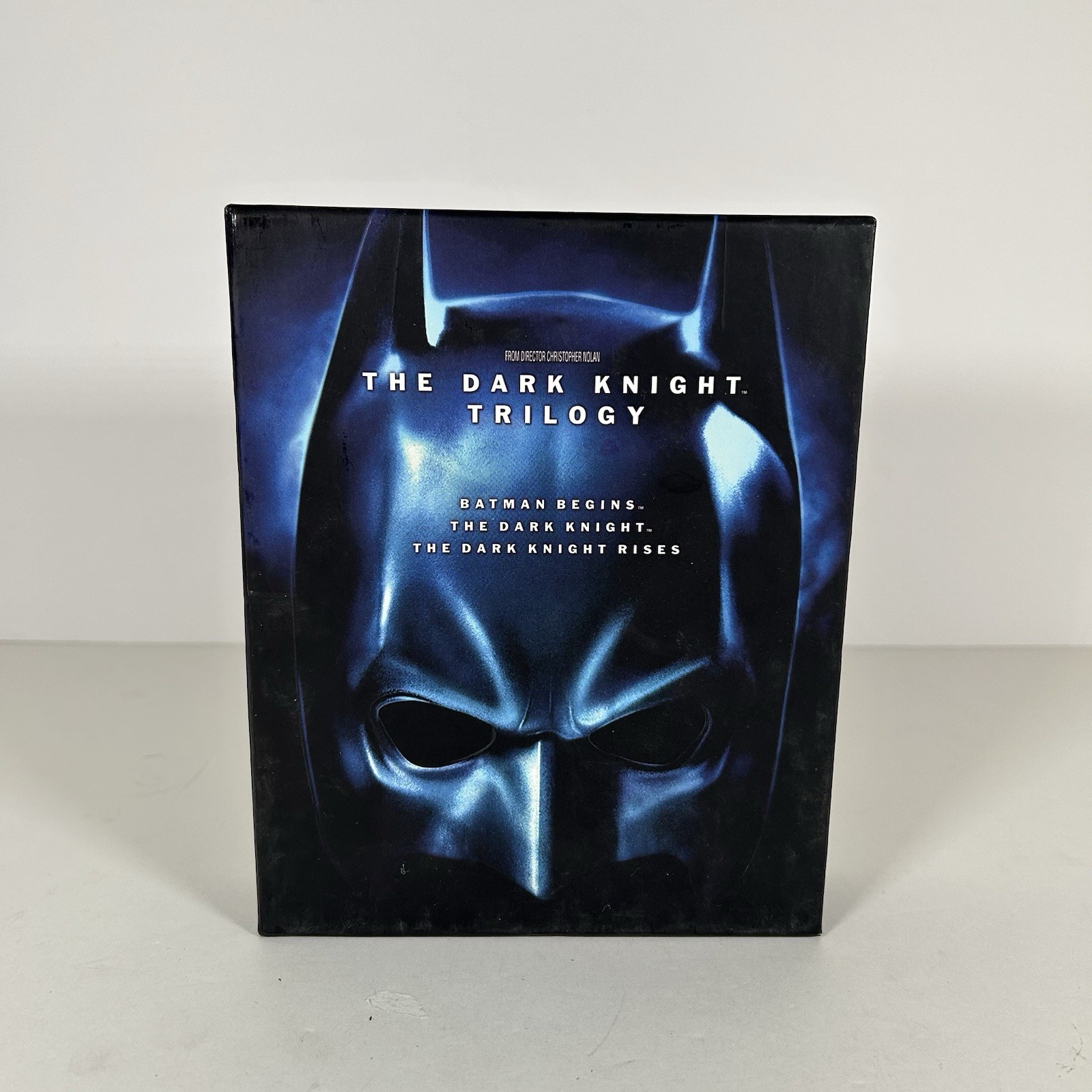 The Dark Knight Trilogy (Blu-ray Disc, 2012, 5-Disc Set, Limited Edition)