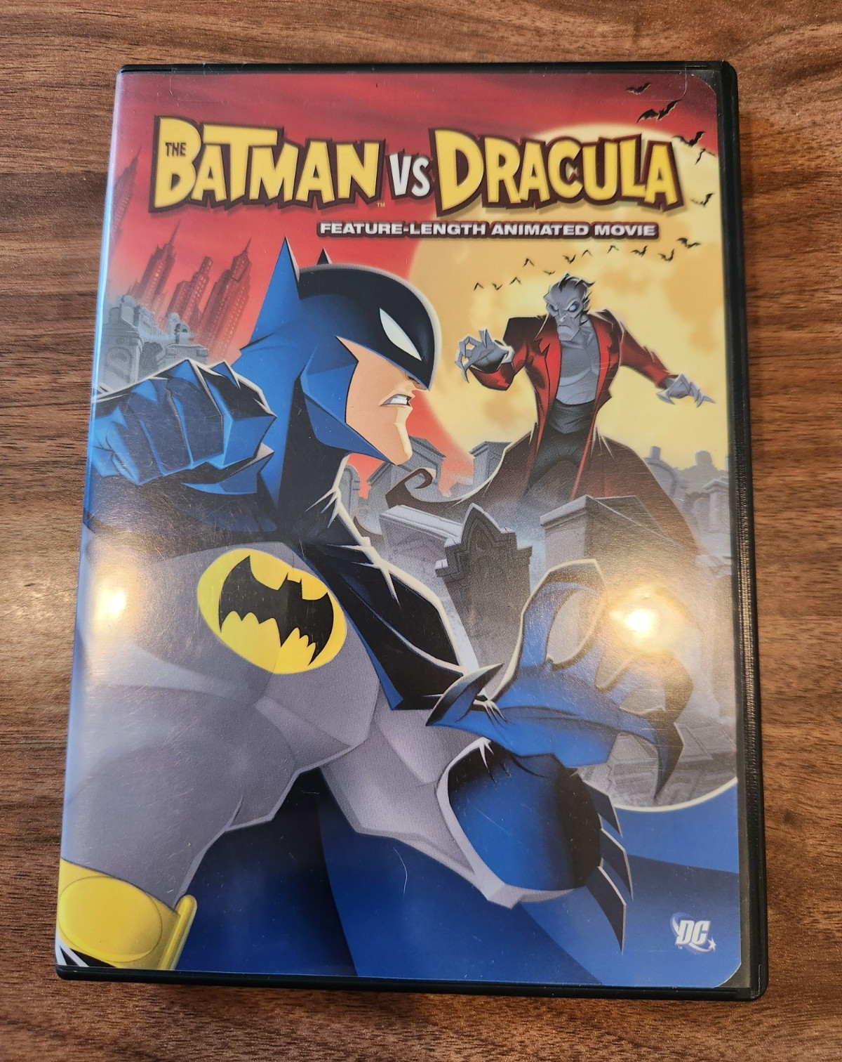 The Batman vs Dracula DVD Warner Home Video 84 Min Closed Captioned NR