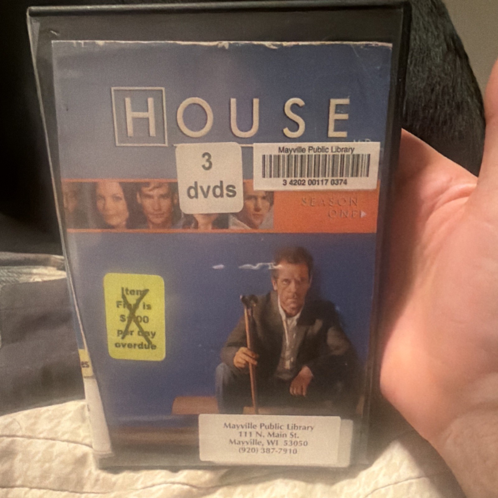 House: Season One DVD Set Hugh Laurie TV Medical Drama Standard Edition Features