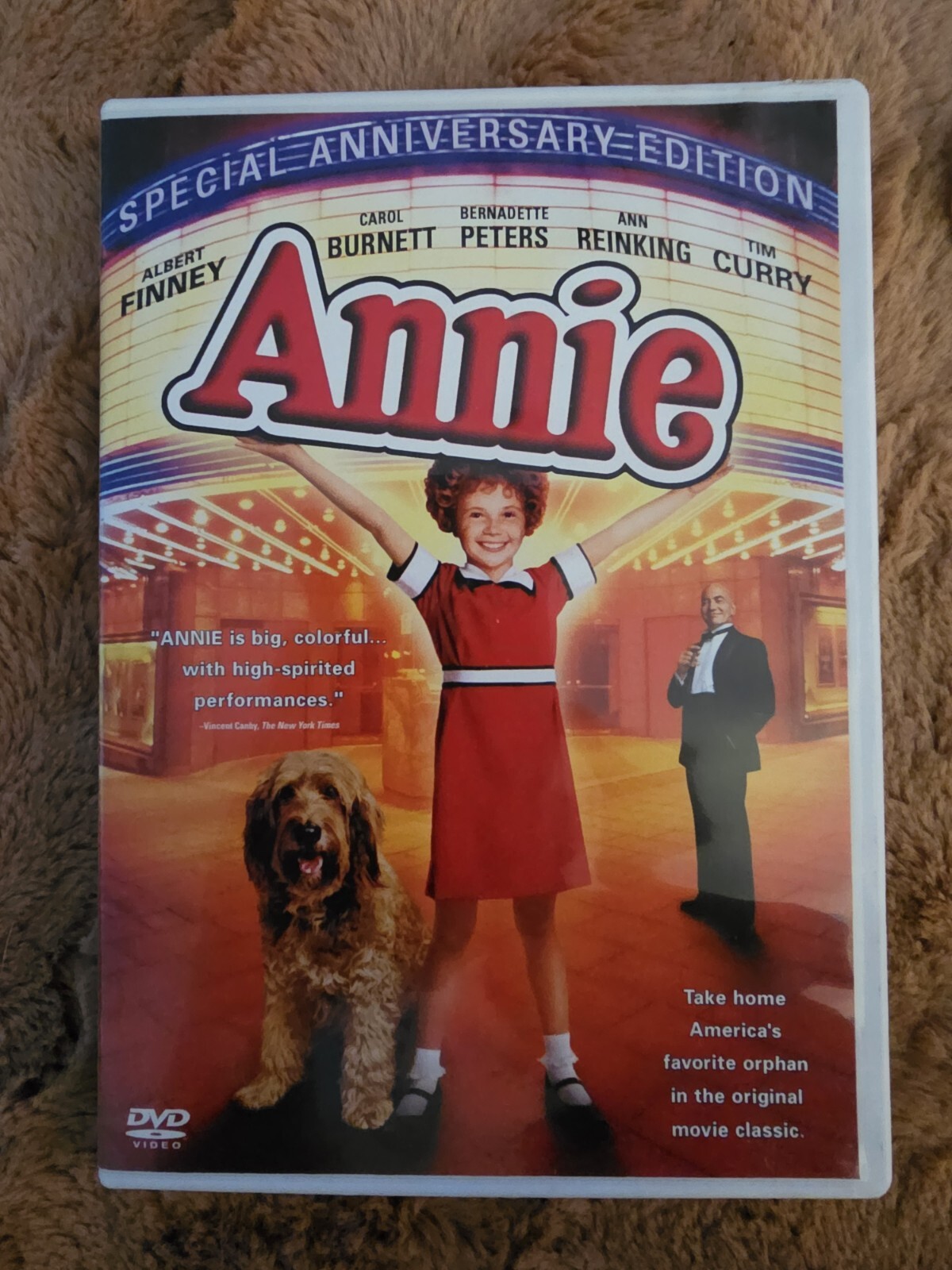 Annie (DVD, 2006,) Tim Curry, Carol Burnette, Albert Finney, Bernadette Peters