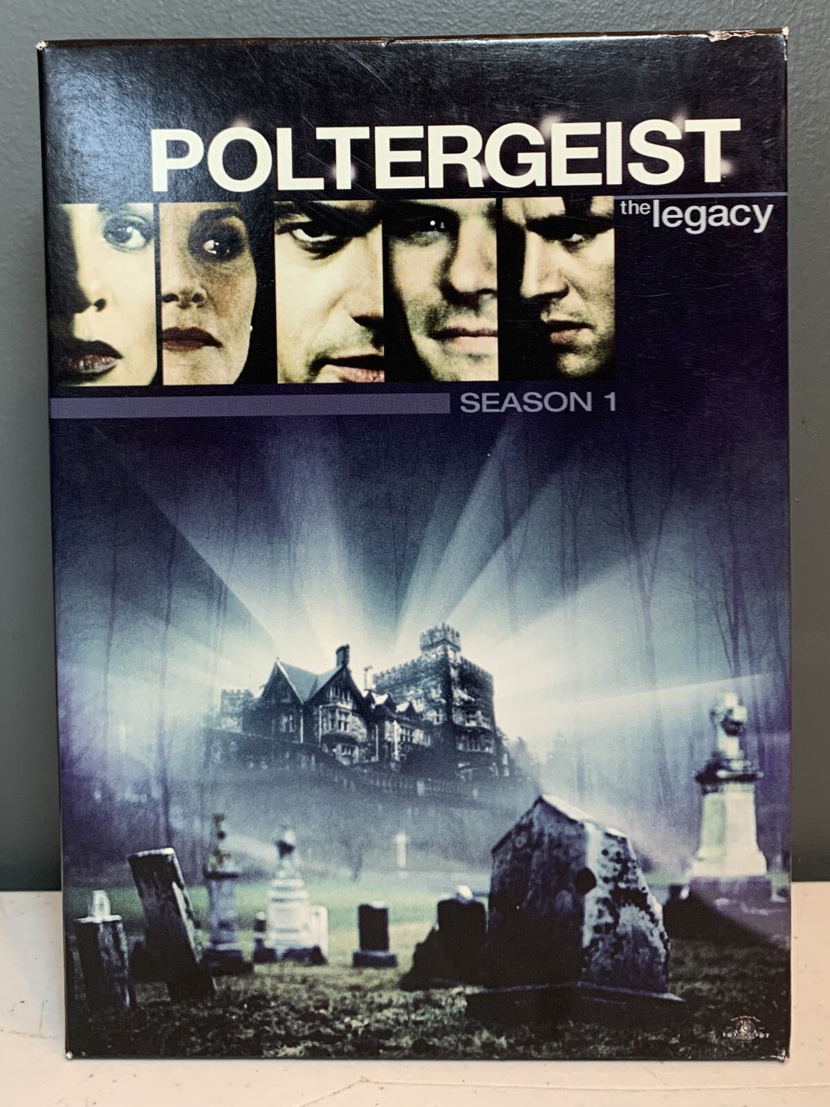 Poltergeist The Legacy Complete First Season DVD 2006 5-Disc Set