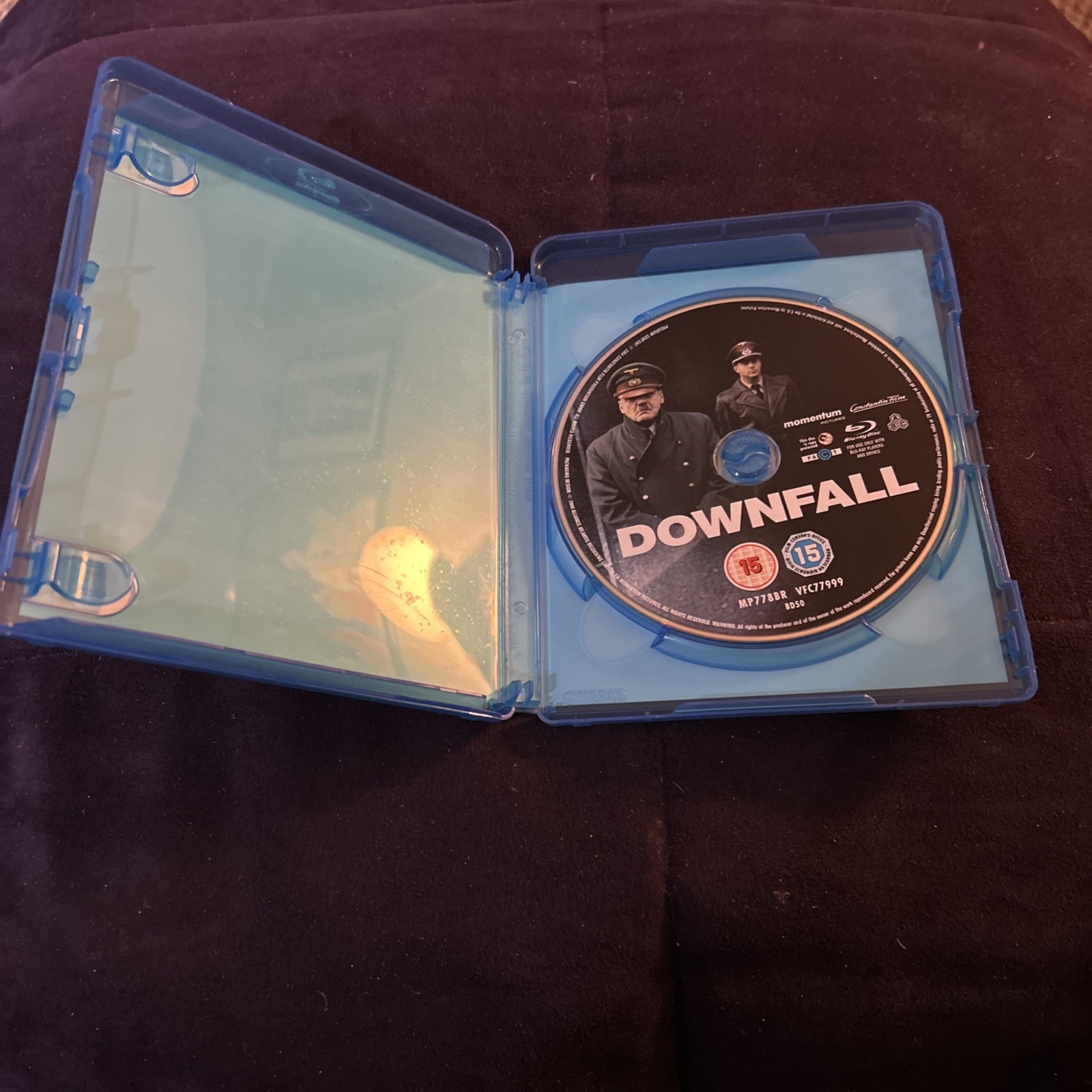 Downfall (Momentum Pictures Blu-ray, 2004) Region Free, English Subtitles