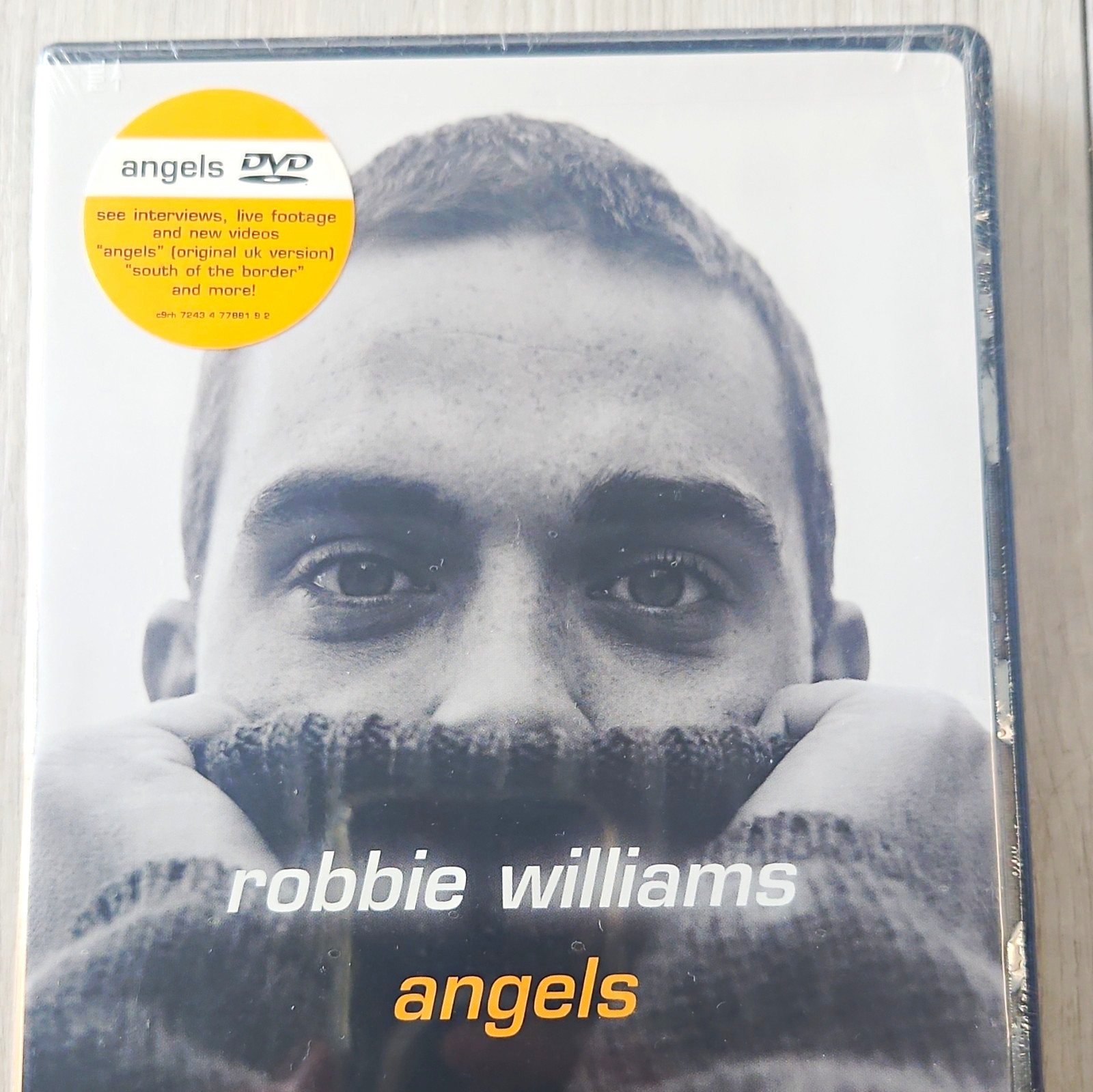 Robbie Williams Angels DVD Interviews Live Footage 60 Min Keep Case