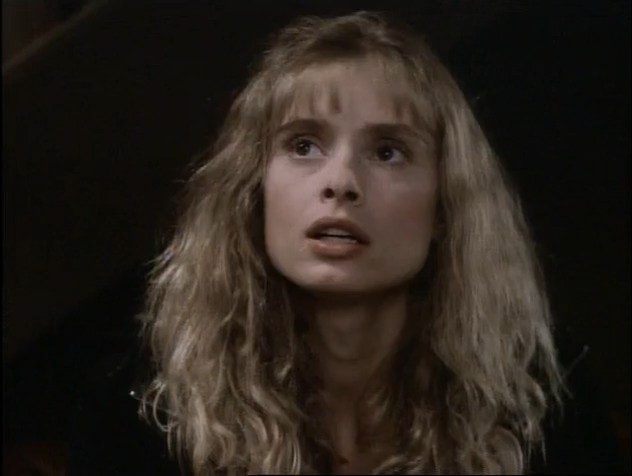 Something is Out There – The Series (1988) 3 DVD SET (retro 80’s Sci-Fi)