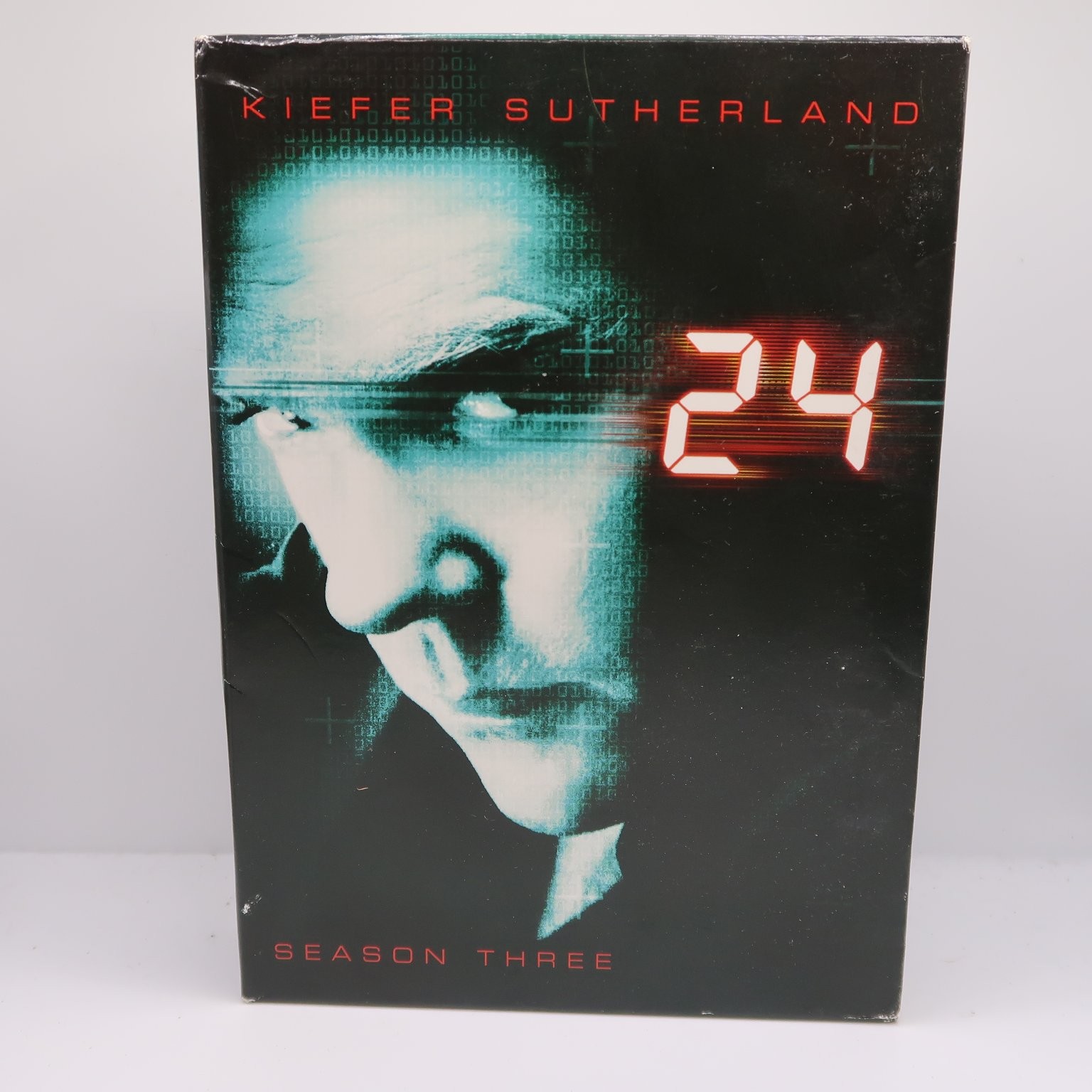 24 Season 3 DVD Collector’s Edition Kiefer Sutherland Widescreen TV-14