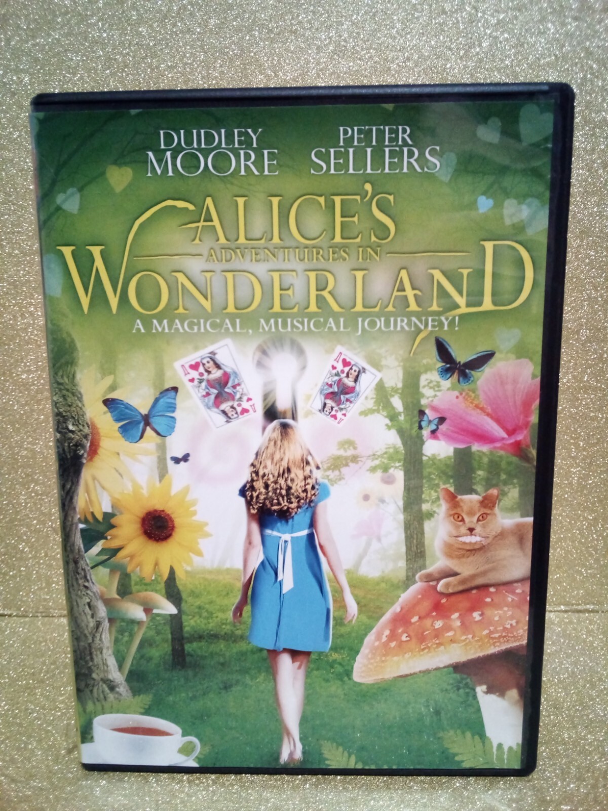 (1-1004) “ALICE’S ADVENTURES IN WONDERLAND” DVD / PRE-WATCHED / MUSICAL / 1972