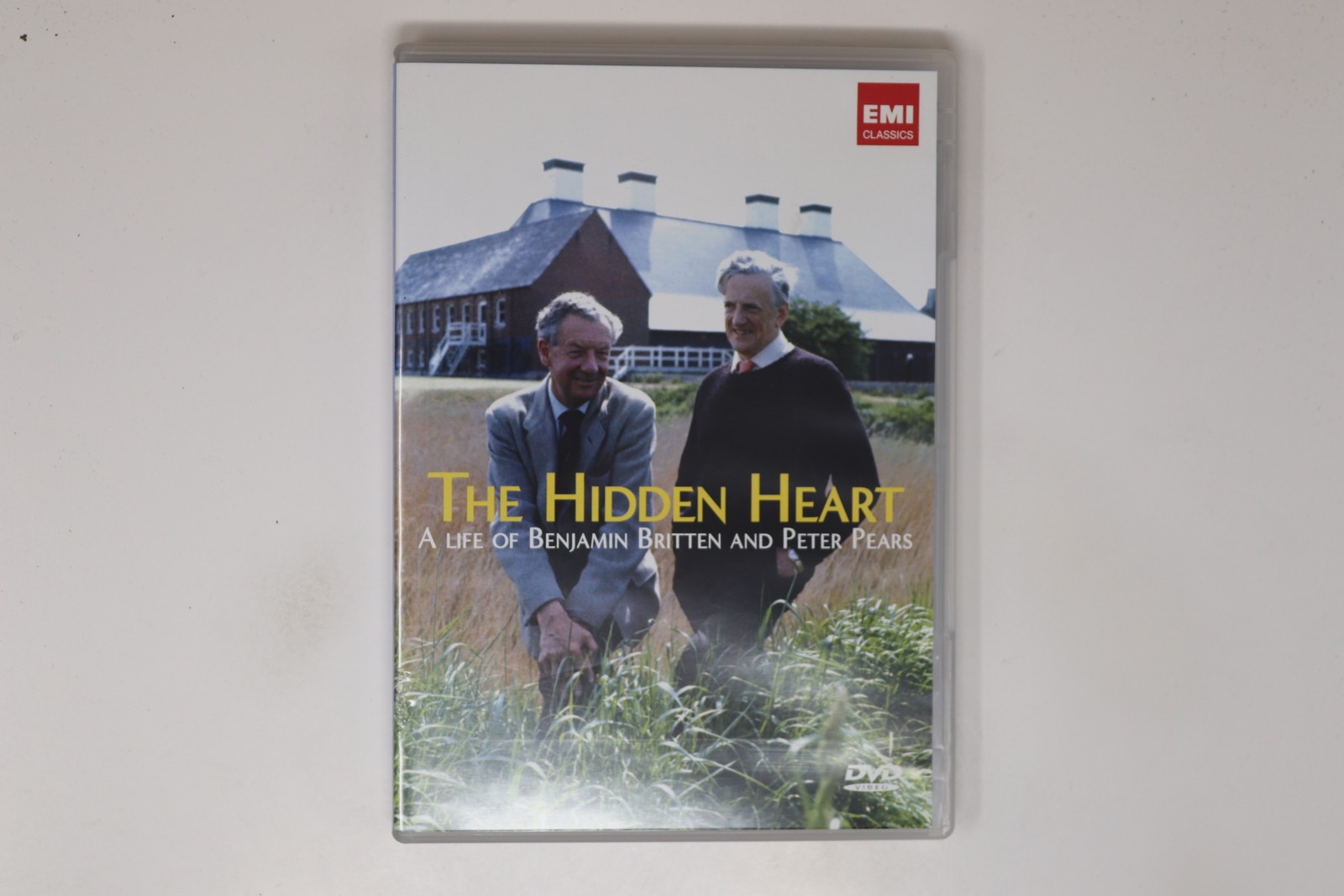 The Hidden Heart a Life of Benjamin Britten and Peter Pears DVD R2