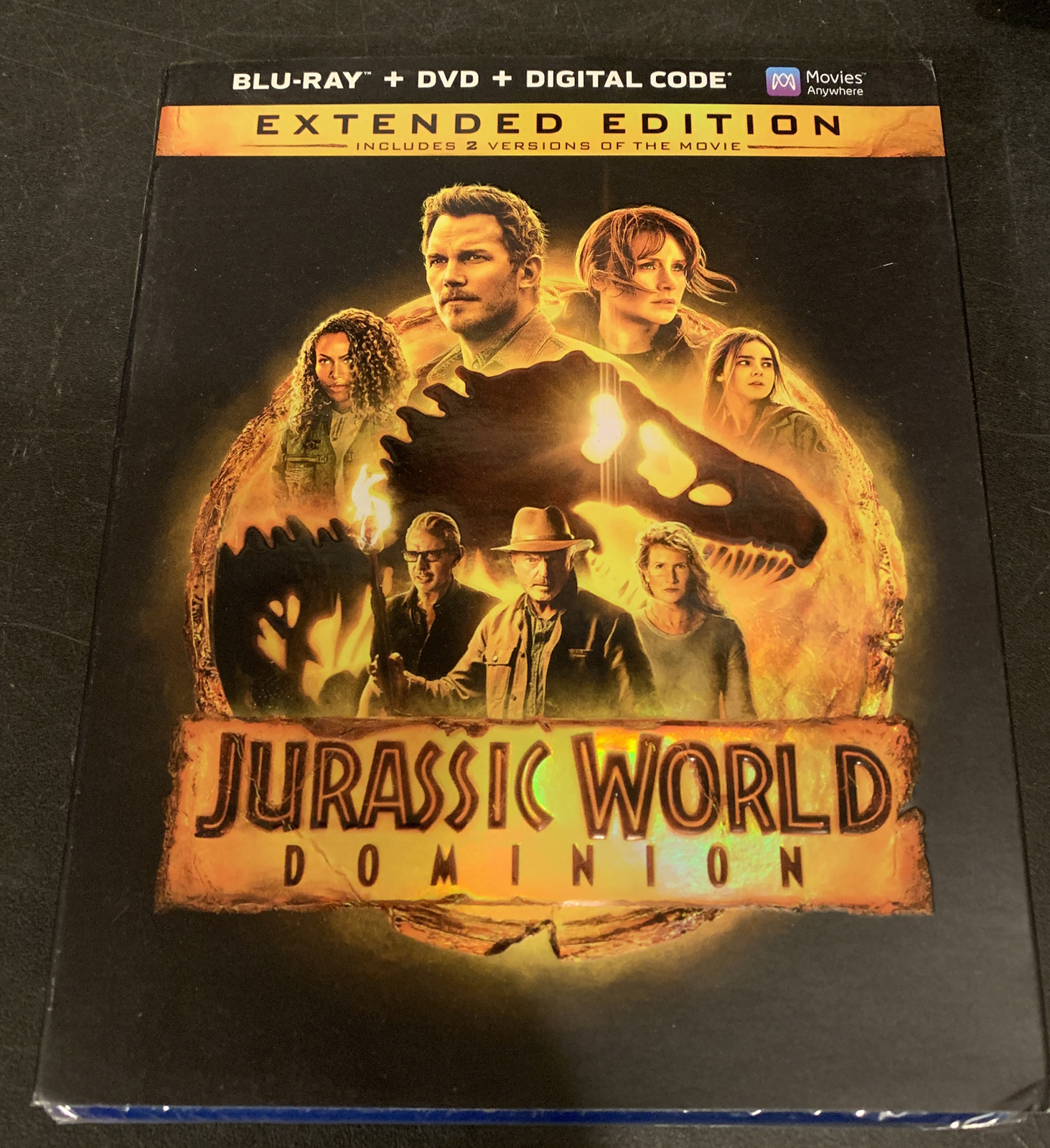 Jurassic World Dominion Bluray/DVD w/ Slipcover New Sealed