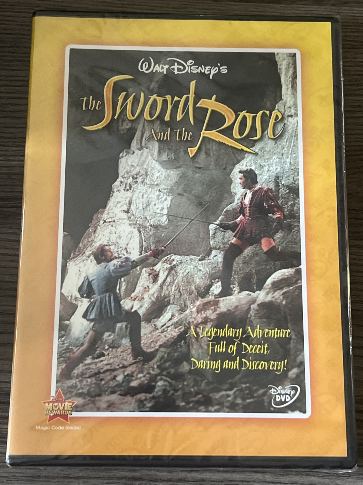 The Sword and the Rose (1953 film, 2010 DVD) Disney Movie Club Exclusive NEW