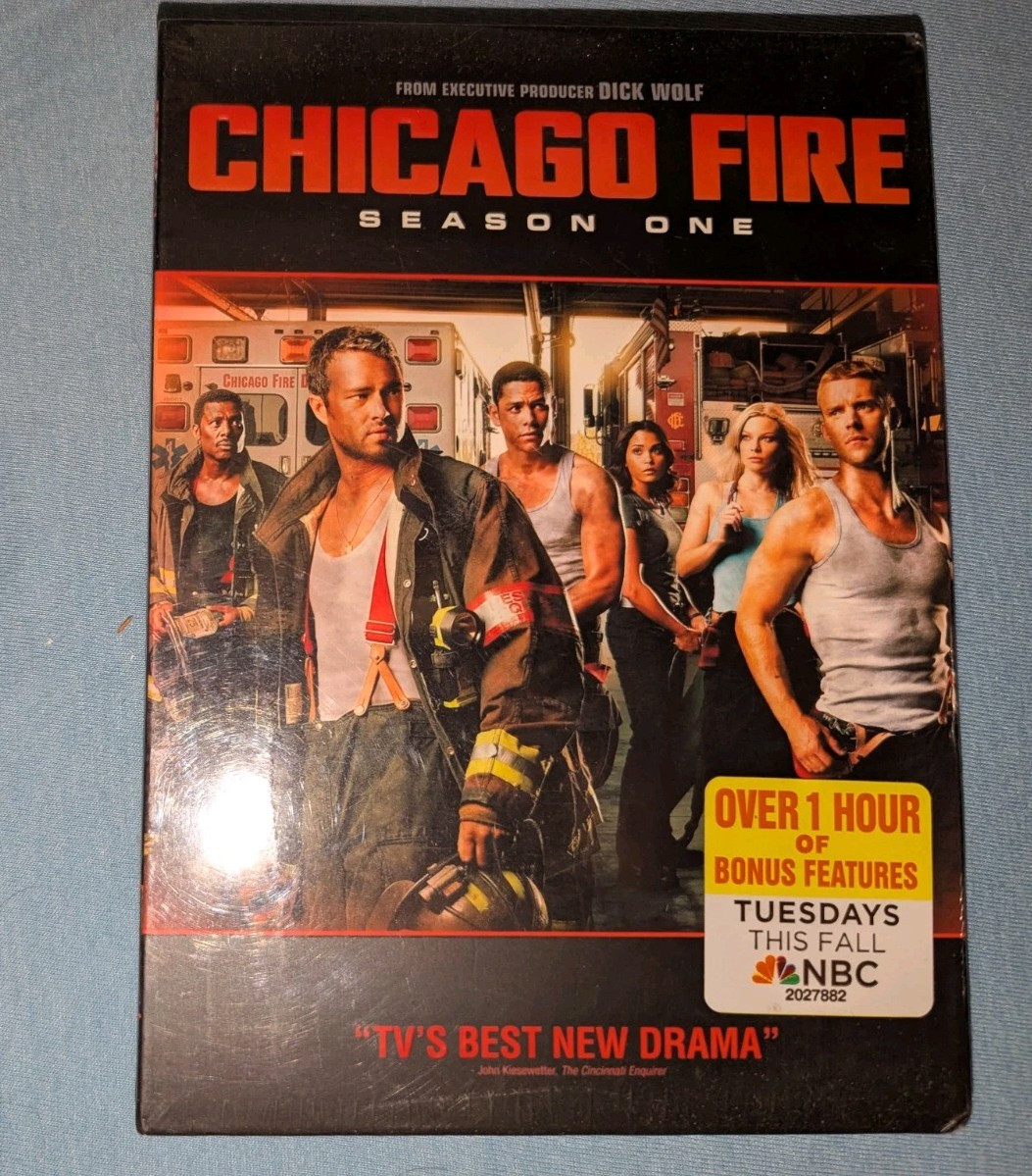 Chicago Fire: Season One (DVD, 2012)