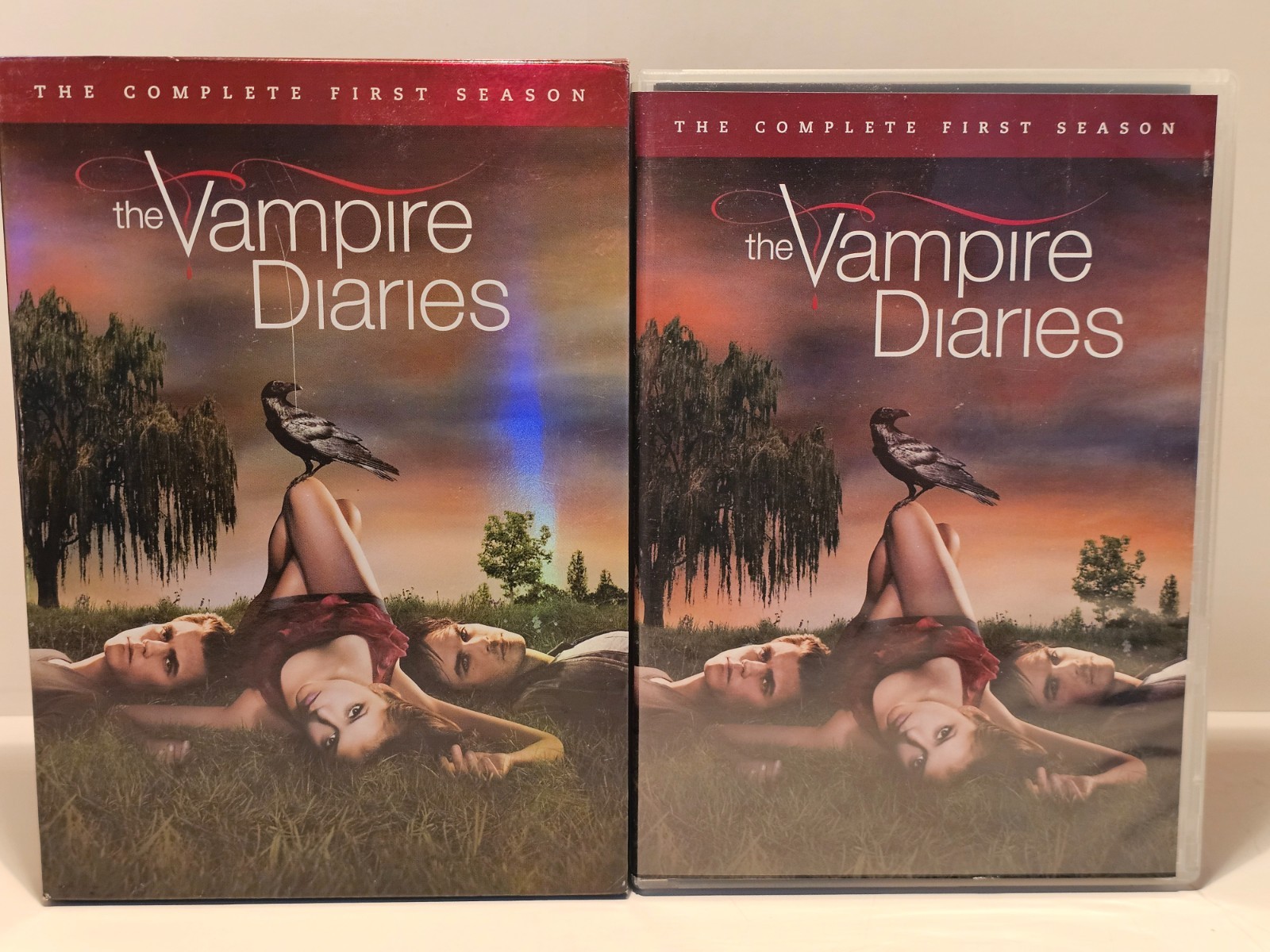 The Vampire Diaries Complete First Season DVD 5 Disc Set