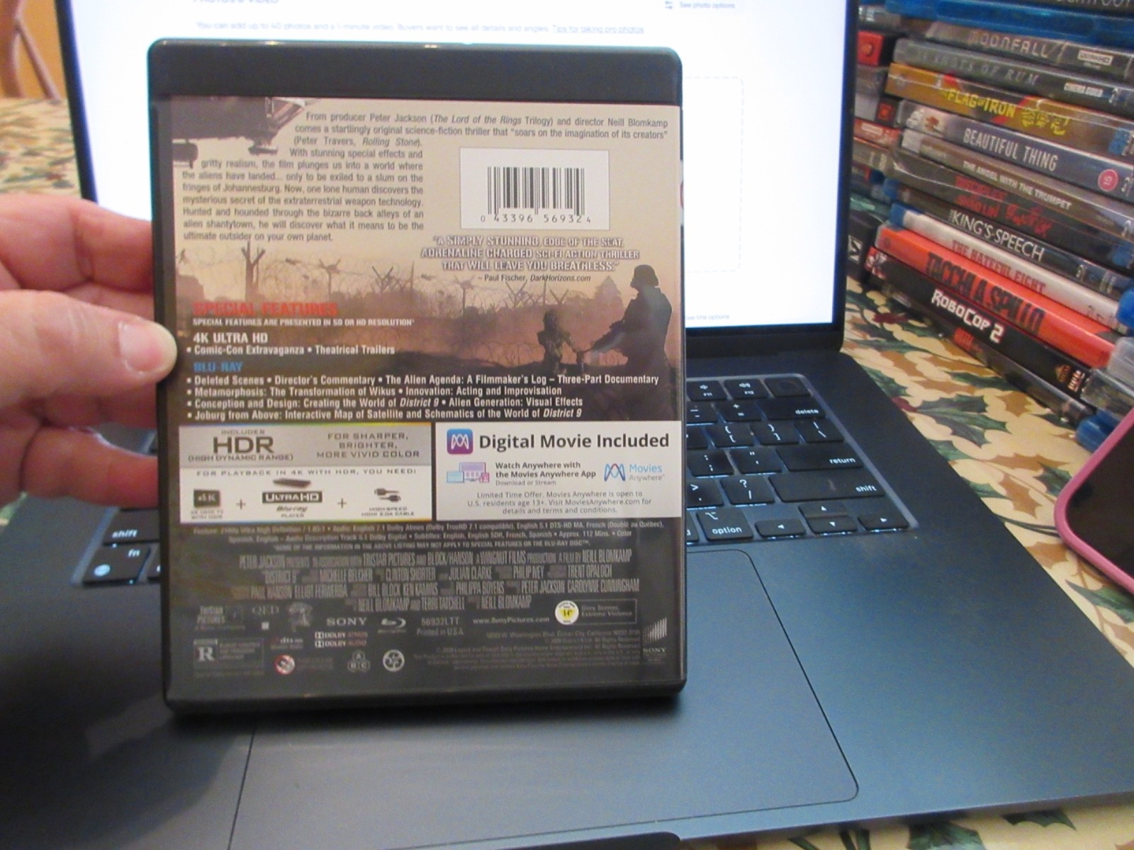 District 9 4K Ultra HD + Blu-ray No digital MINT DISCS!!!