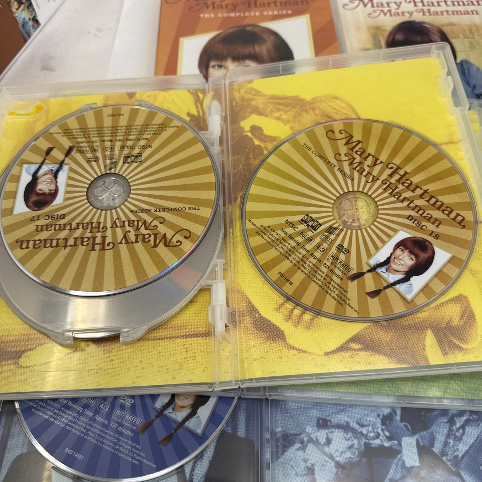 MARY HARTMAN, MARY HARTMAN: COMPLETE SERIES DVD Shout Factory *Disc 38 missing