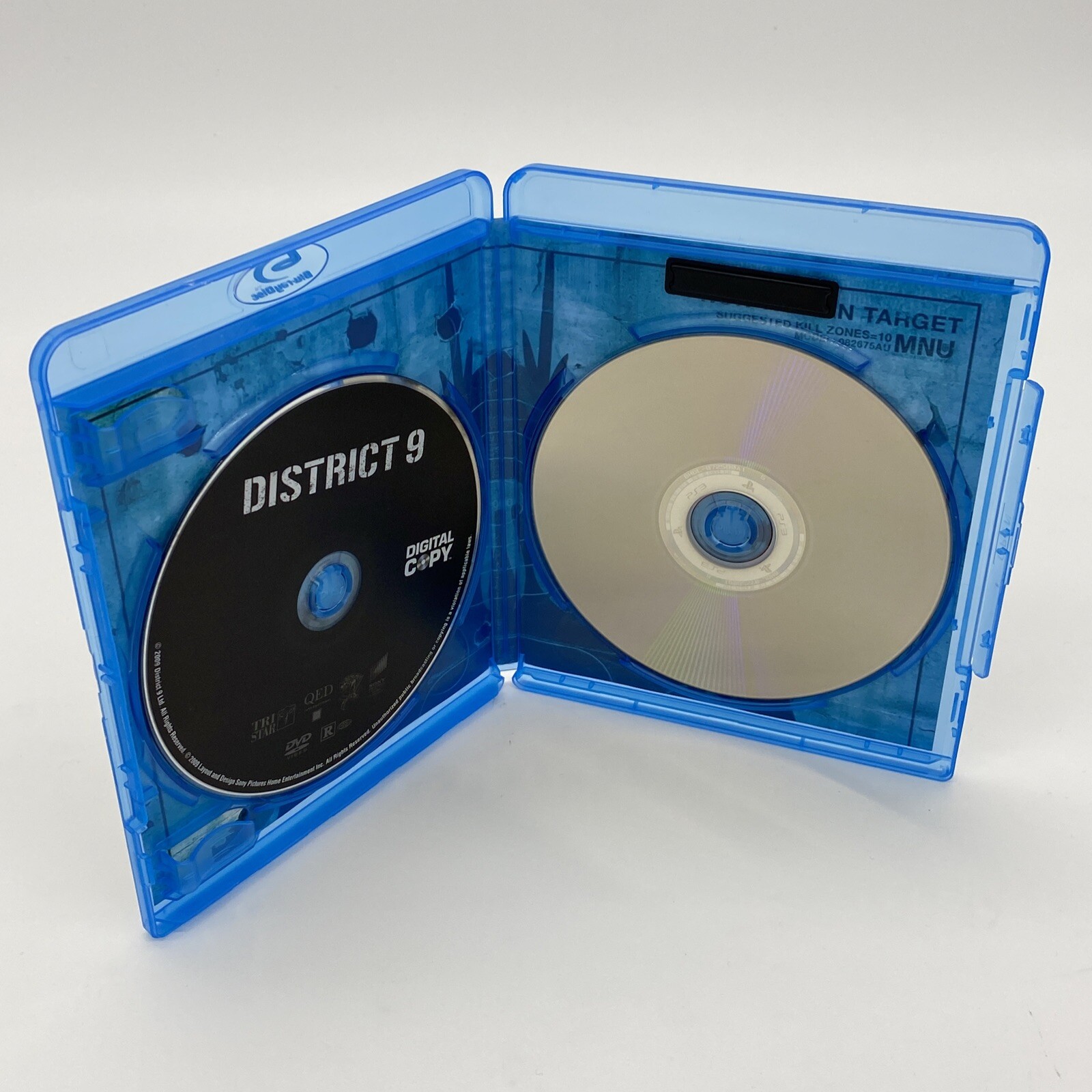 District 9 Blu-ray 2-Disc Set 2009 Neill Blomkamp Sci Fi Alien Takeover Film