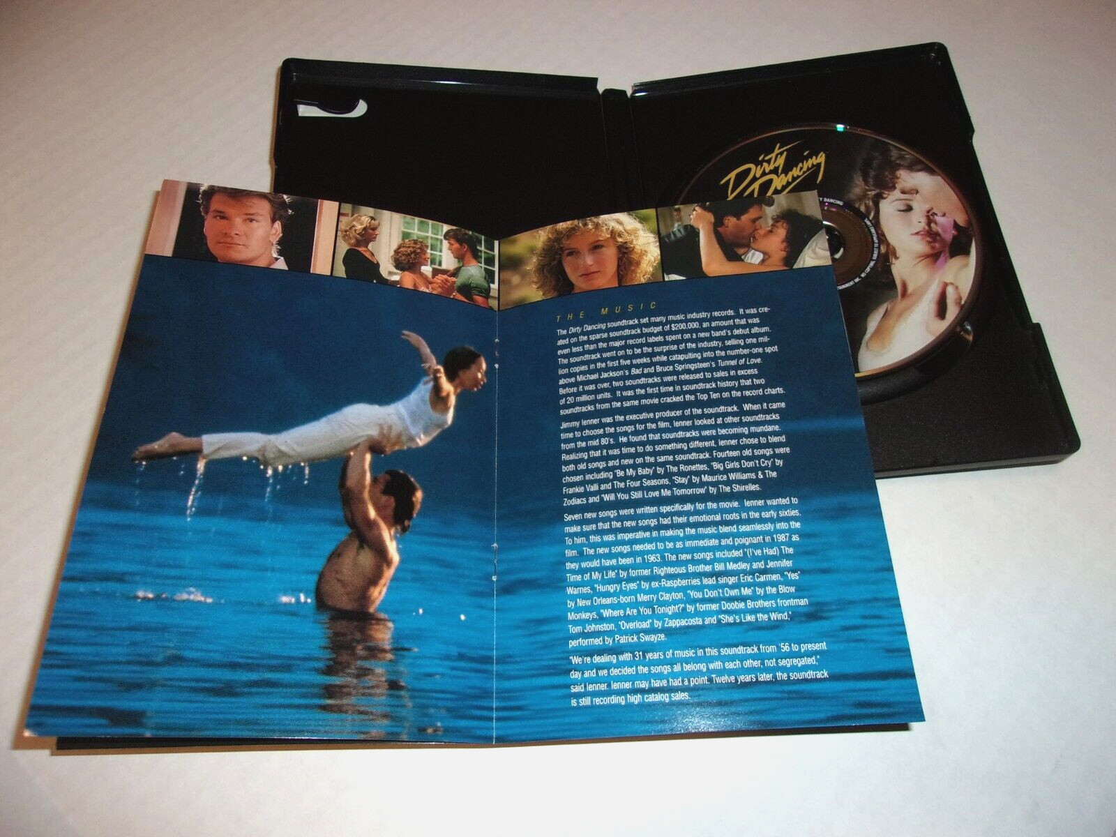Dirty Dancing DVD 2000 Color Widescreen 105 minutes Collector Edition pre-owned