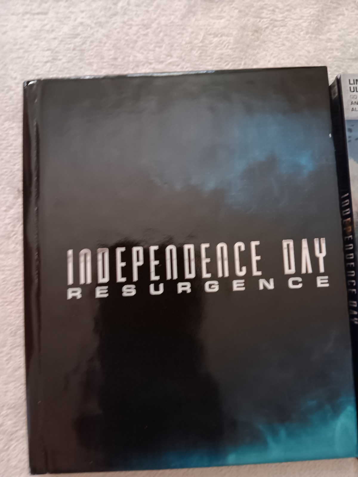 Independence Day 1 & 2 , Books, Dvd & Blu Ray Sets