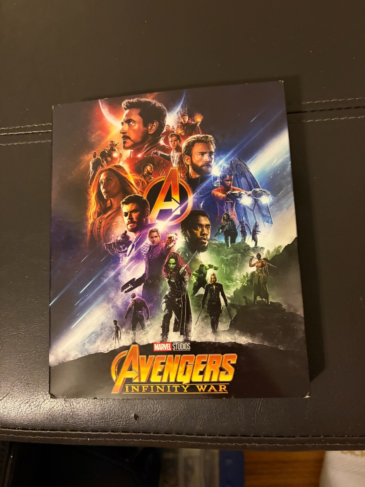 Avengers Infinity War 4K UHD Blu-Ray LN Target Exclusive DigiPack Gallery Book