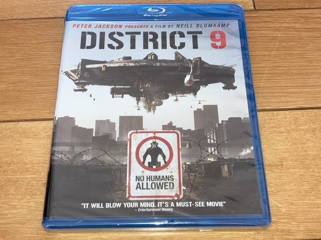DISTRICT 9 BLU RAY MOVIE PETER JACKSON NEILL BLOMKAMP ALIEN UFO ALIVE IN JOBURG