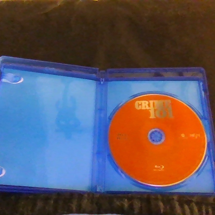 Crime 101 (Blu-ray- 2026)(Includes Slipcover)