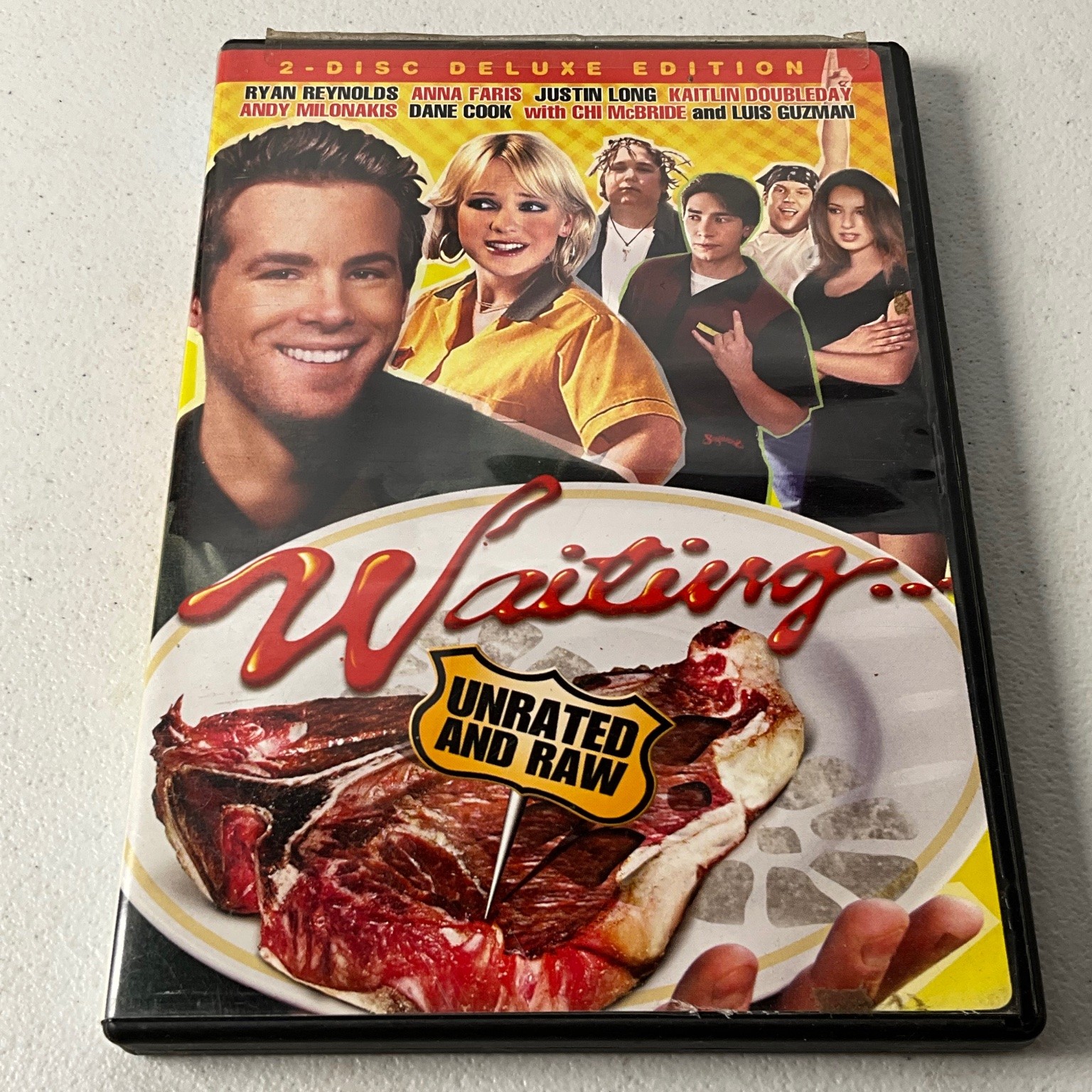 Waiting… DVD 2005 2-Disc Deluxe Unrated Ryan Reynolds Anna Faris Features