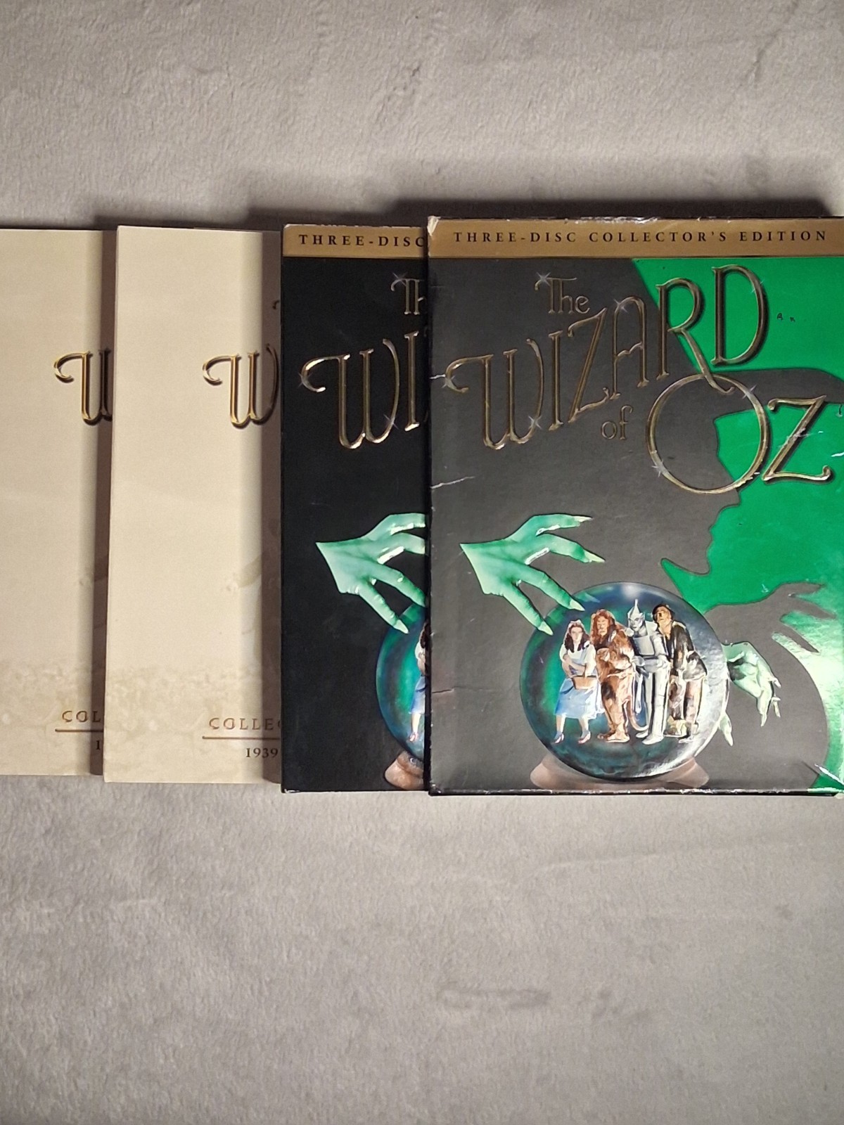 Warner Home Video The Wizard of Oz 3-Disc Collector’s DVD Commentary Region 1