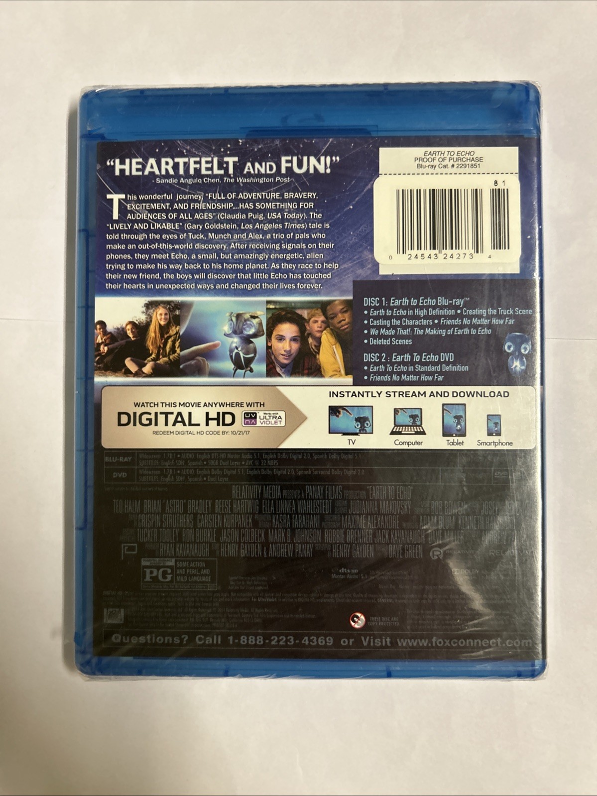 Earth to Echo (Blu-ray/DVD 2-Disc Set) Aliens Family Movie
