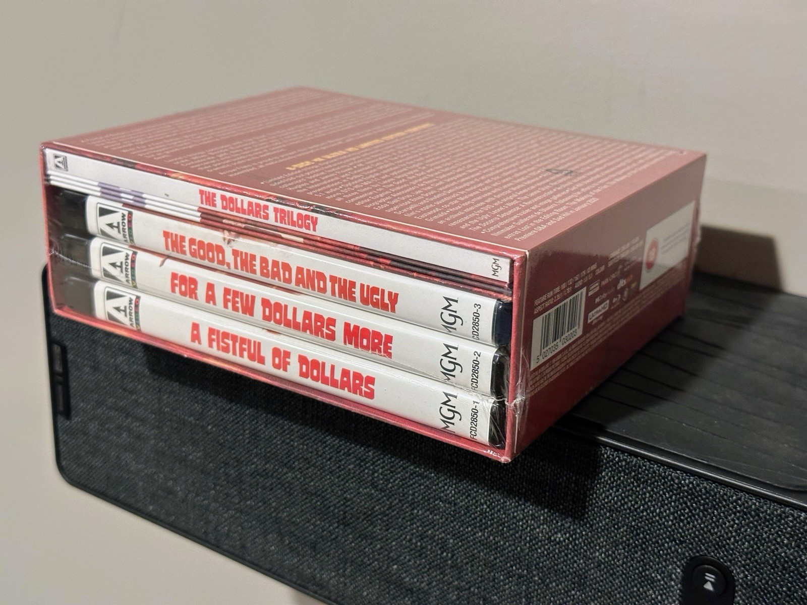 The Dollars Trilogy (4K UHD, Blu-Ray) [Region Free + B] LE Arrow UK Box Set NEW