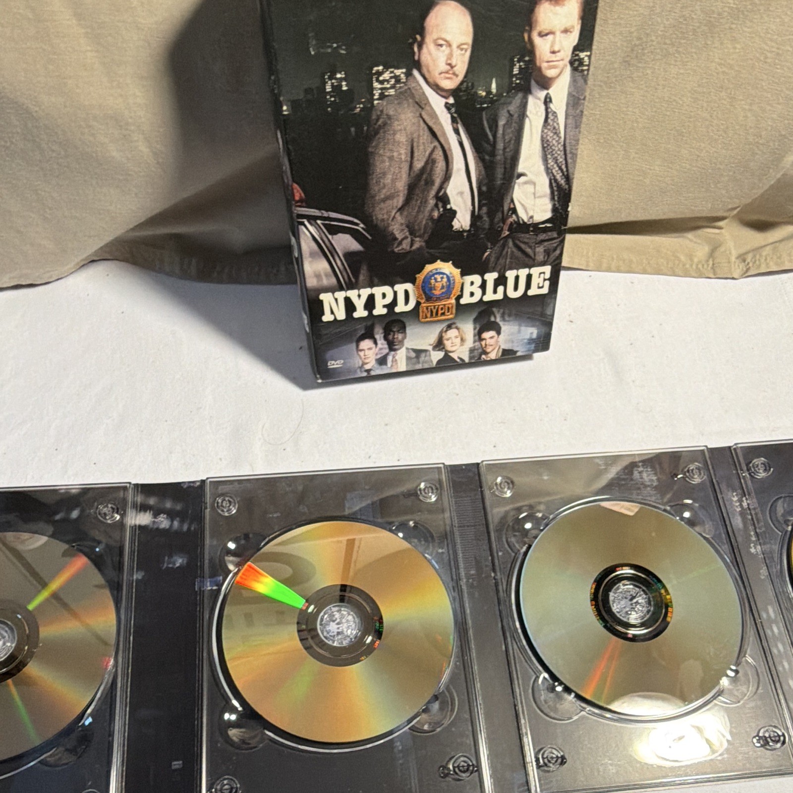 NYPD Blue Season 1 DVD 6-Disc Box Set TV Series Dennis Franz David Caruso