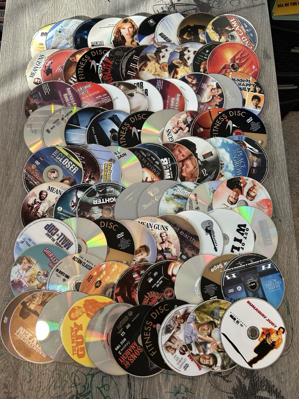 100 Wholesale lot dvd movie assorted bulk Free Shipping Video Dvds CHEAP NO CASE