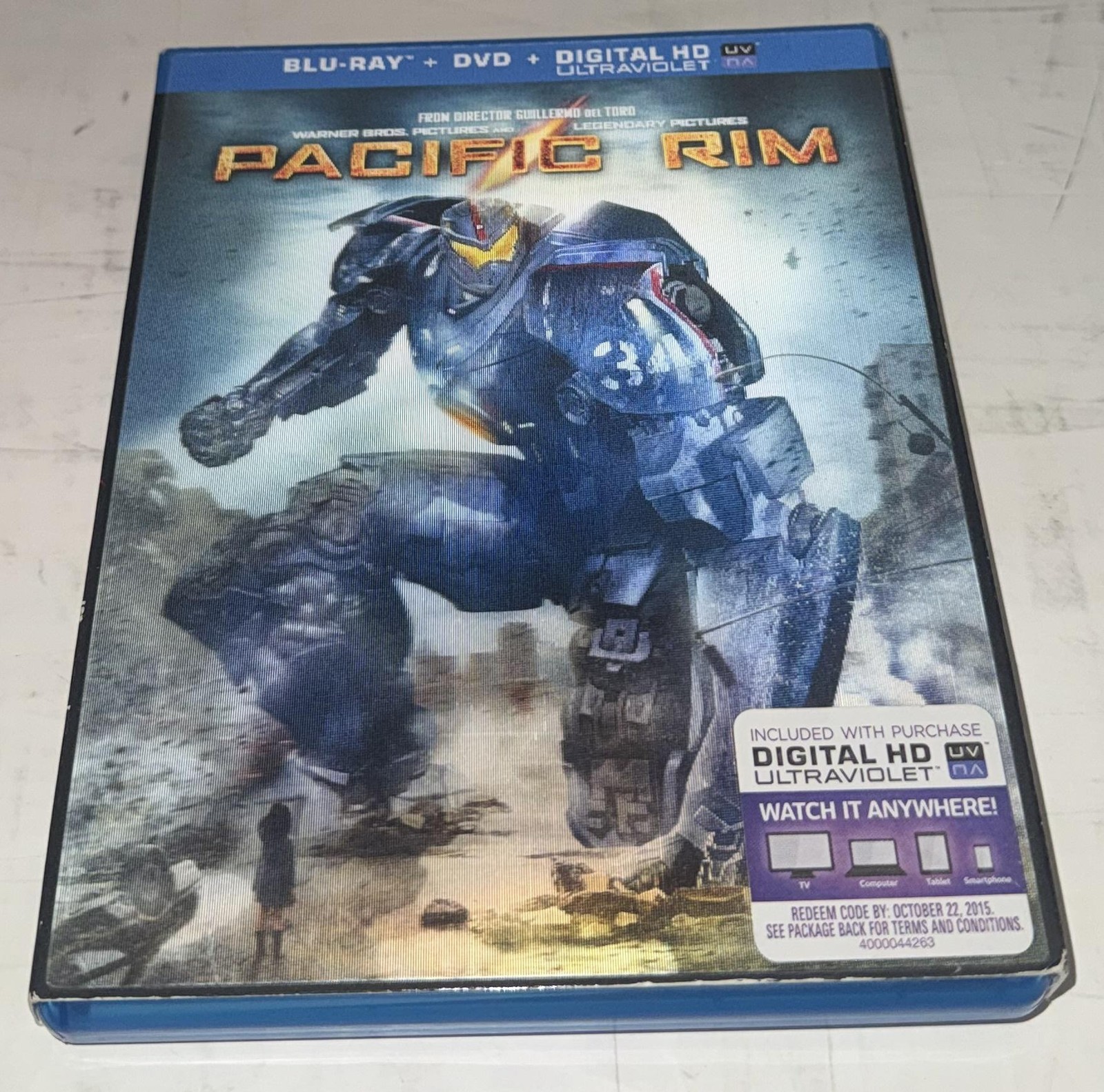 Pacific Rim Blu Ray DVD Digital HD Ultraviolet Combo Pack Movie Sci Fi Action