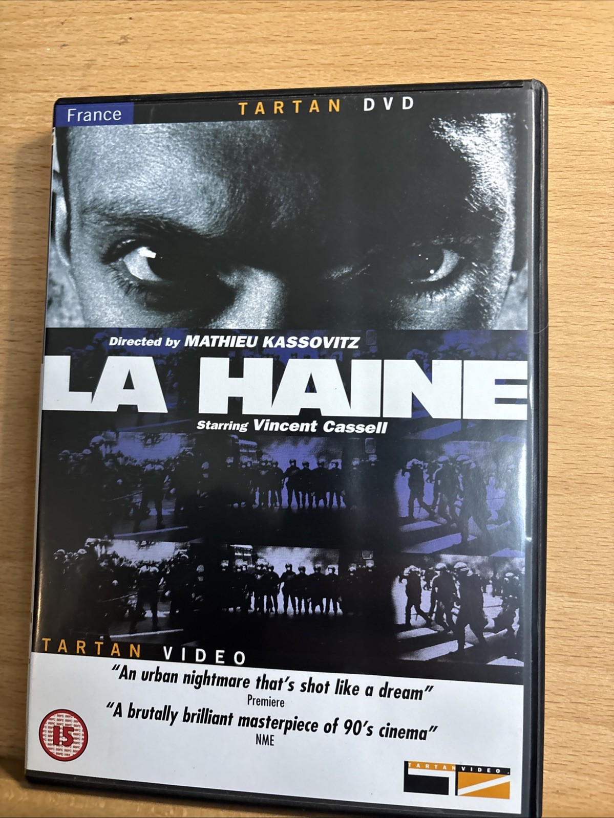 La Haine [DVD] [1995] – Tartan, Vincent Cassell France 90s Masterpiece