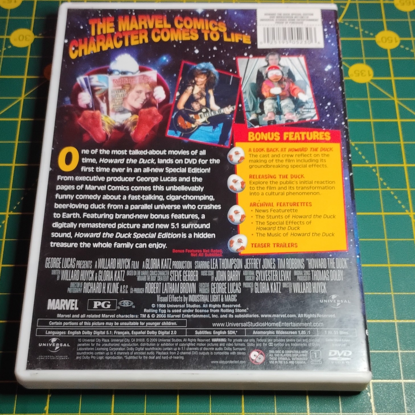 Universal Studios Howard the Duck DVD Special Edition PG 110 min Huyck