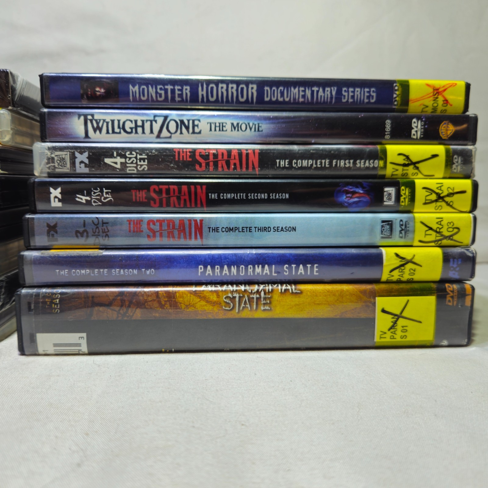 Horror tv & Movie Series Horror Movie lot of 15 DVDs THE STRAIN, PURGE+MORE