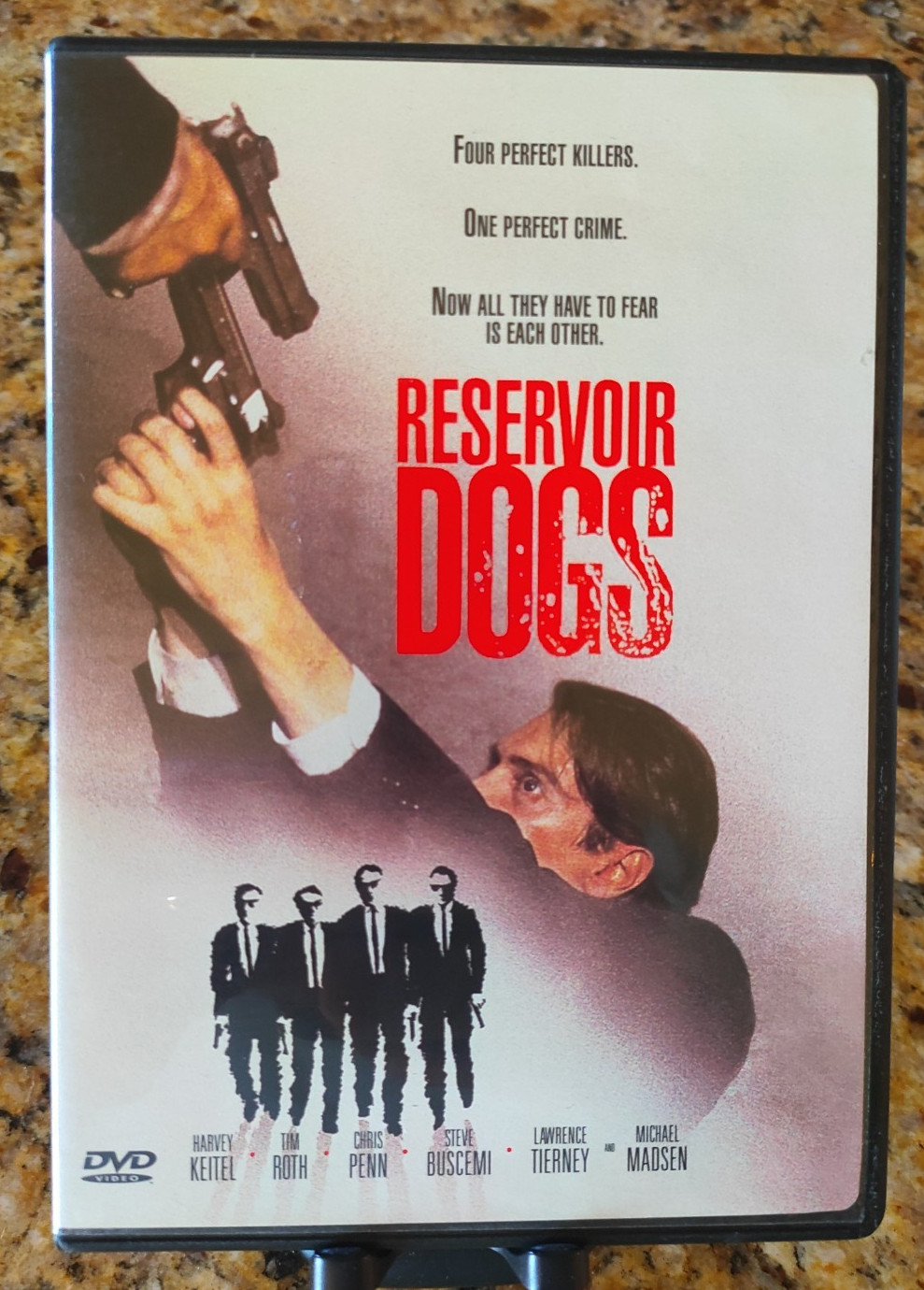 RESERVOIR DOGS (Like New DVD, 2002, Widescreen, Full Screen). Quentin Tarantino